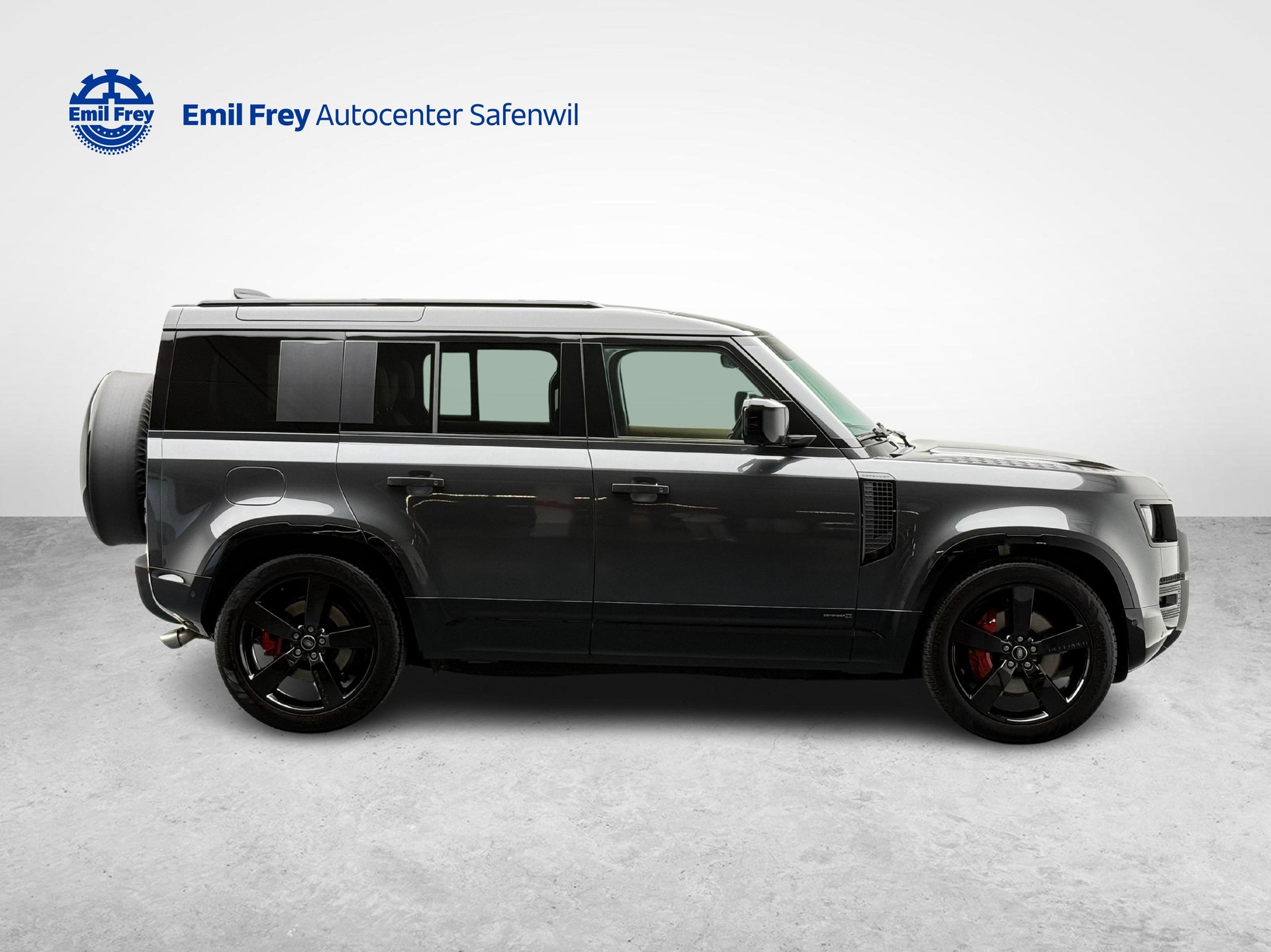 LAND ROVER Defender 110 5.0 V8 425 X-image-5