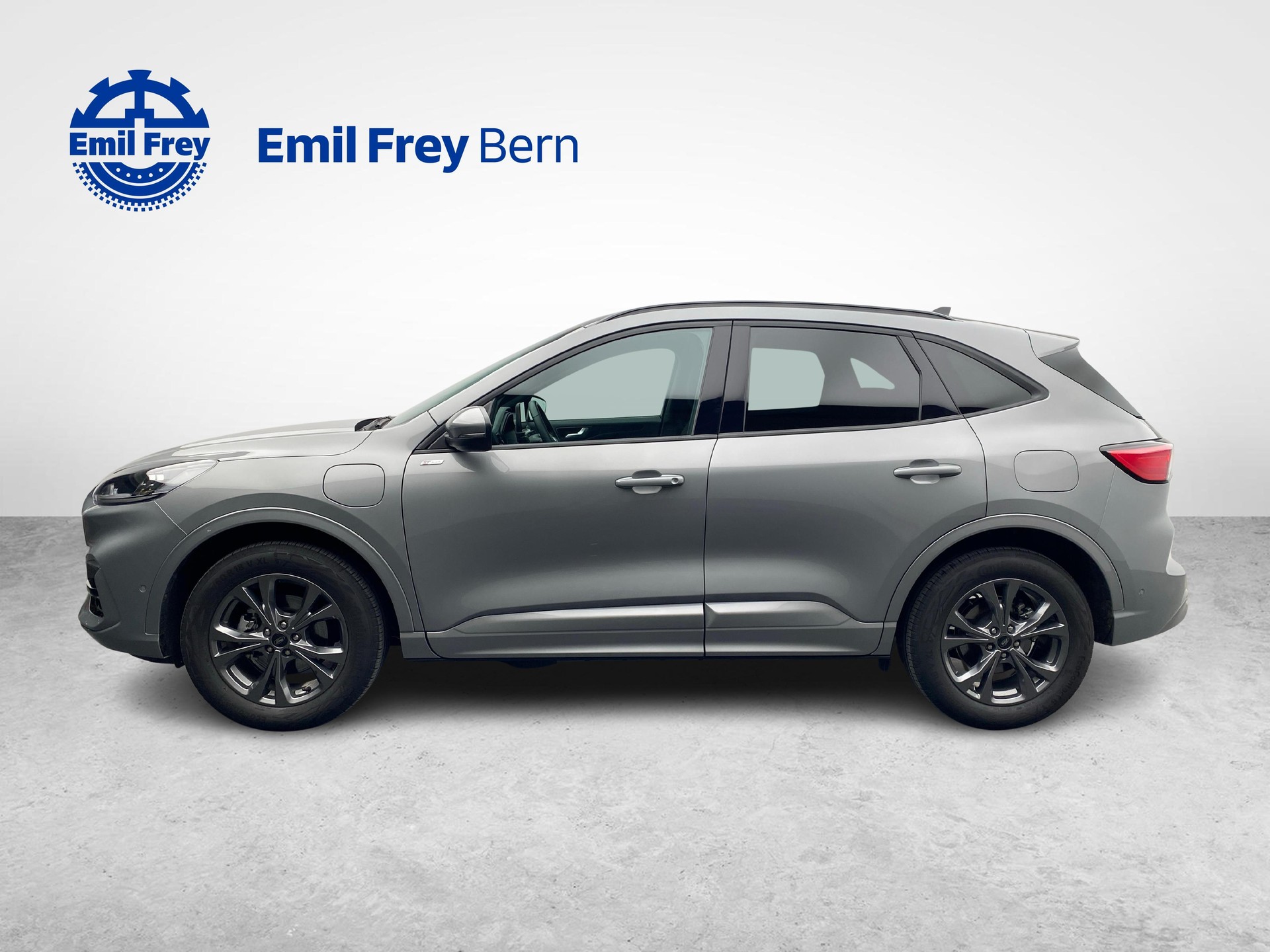 FORD Kuga 2.5 Plug-in Hybrid ST-Line-image-2