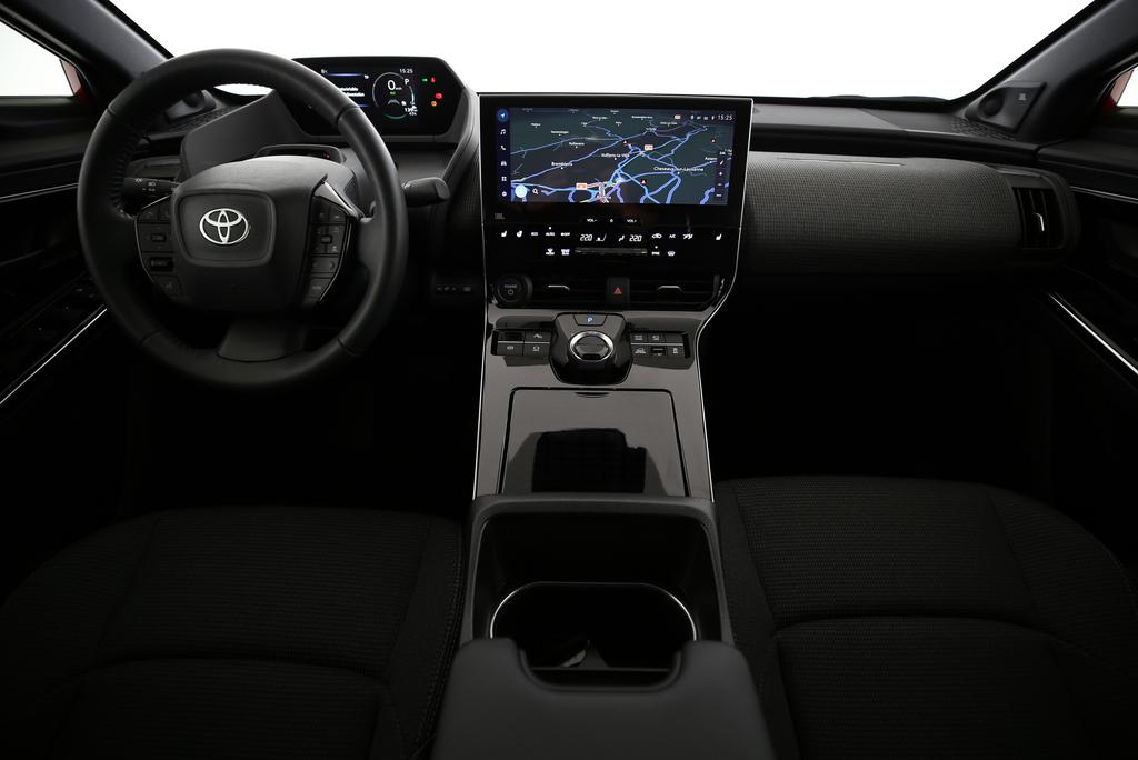 TOYOTA bZ4X Style AWD-image-4
