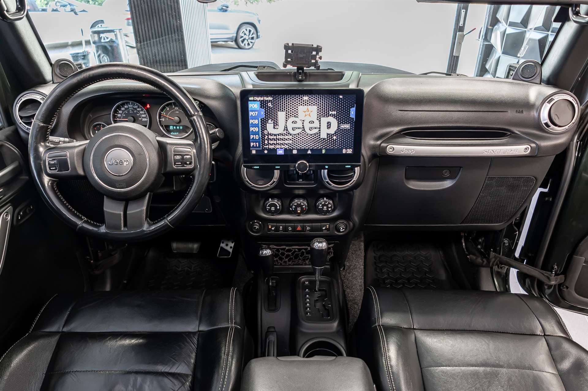 JEEP Wrangler 3.8 Unlimited Rubicon Automatic-image-6