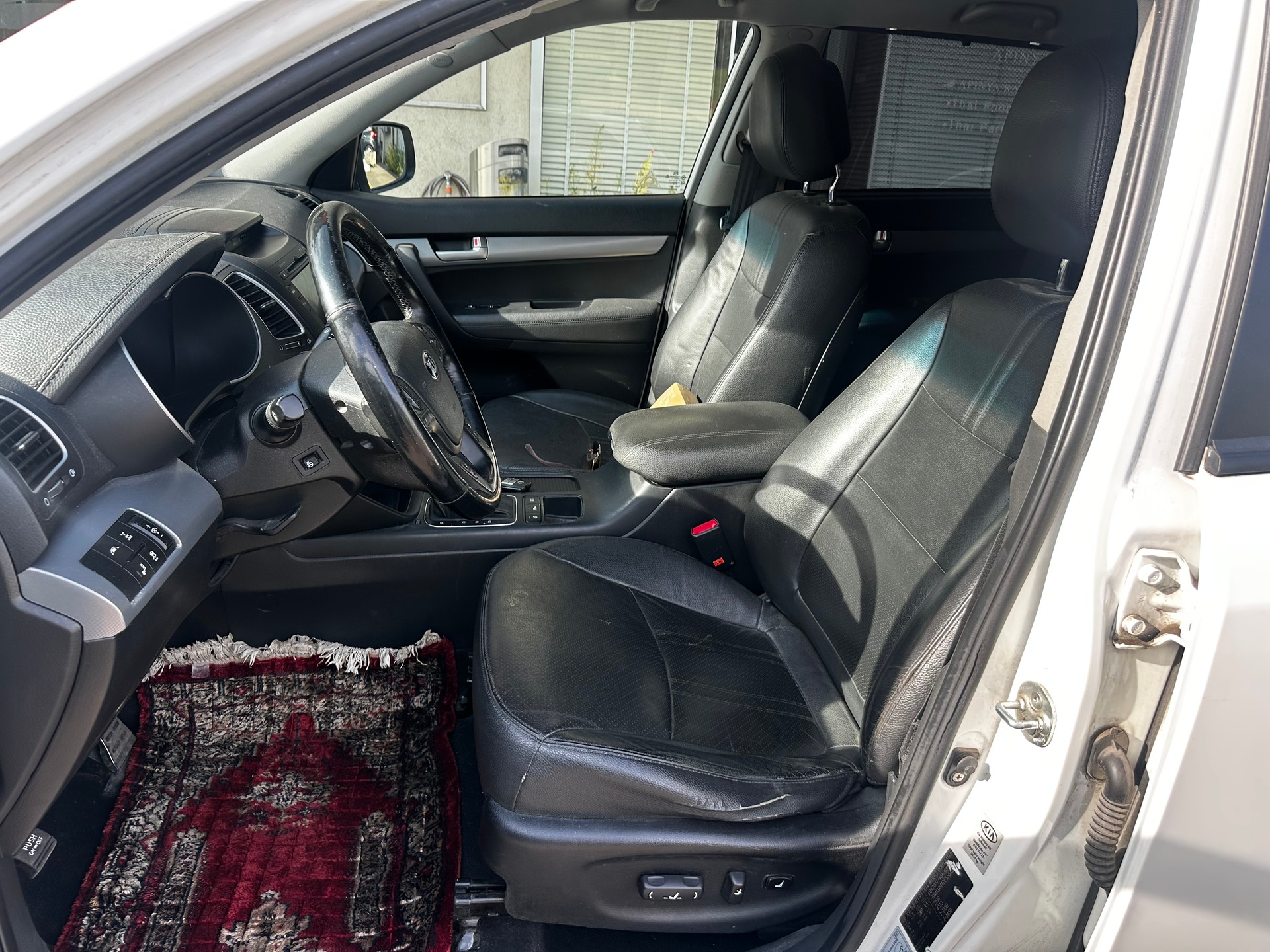 KIA Sorento 2.2 CRDI Style Automatic-image-6
