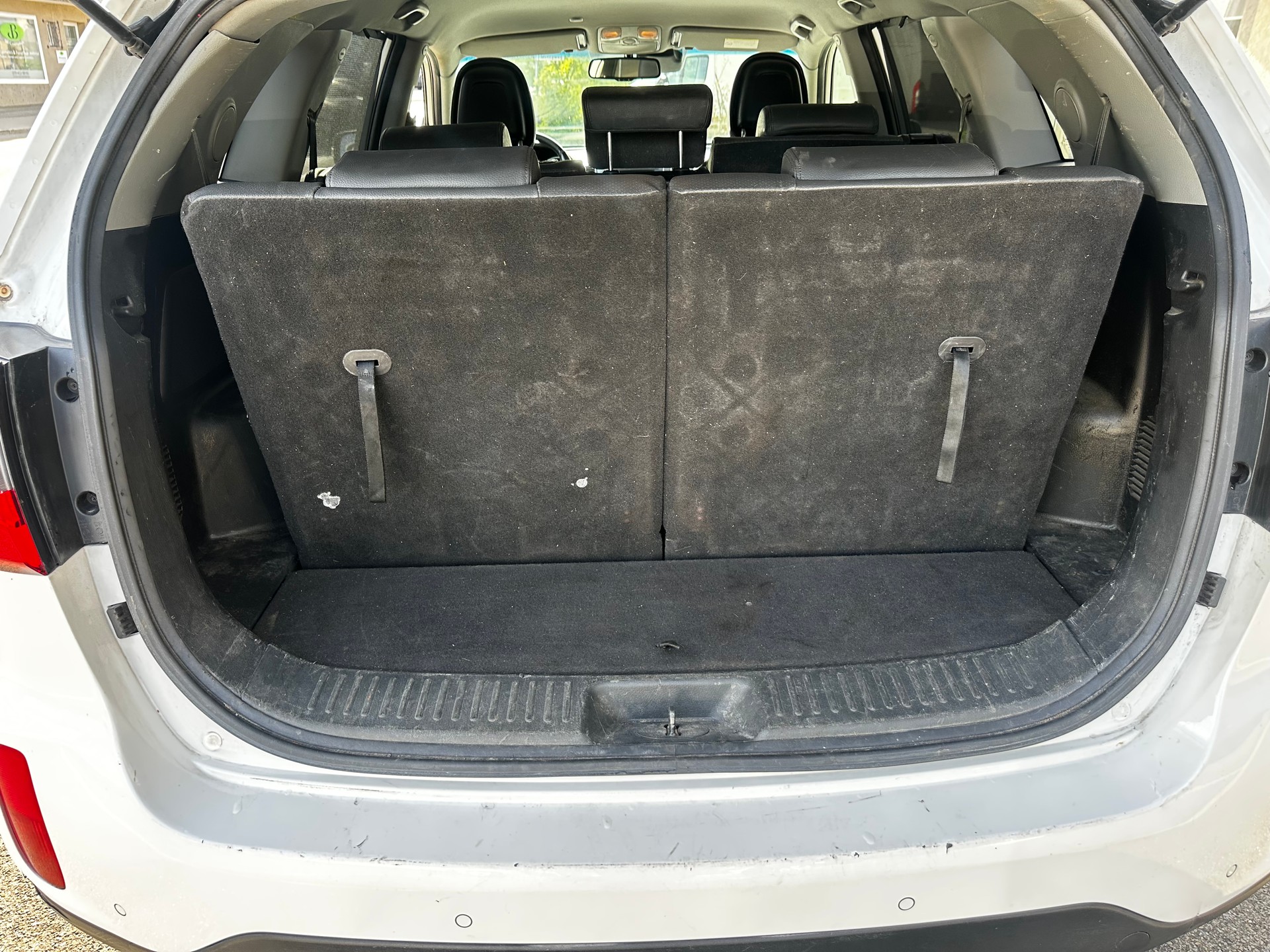 KIA Sorento 2.2 CRDI Style Automatic-image-10