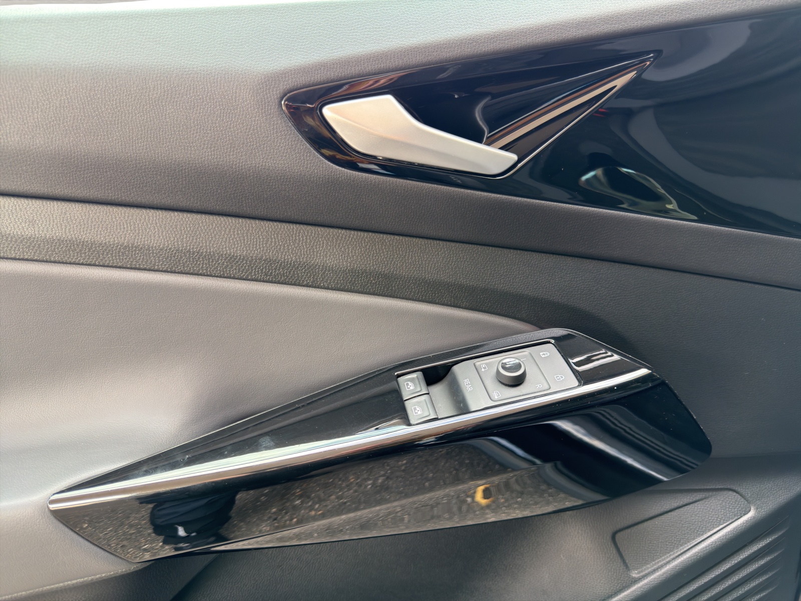 VW ID.4 Pro Performance 77 kWh-image-13