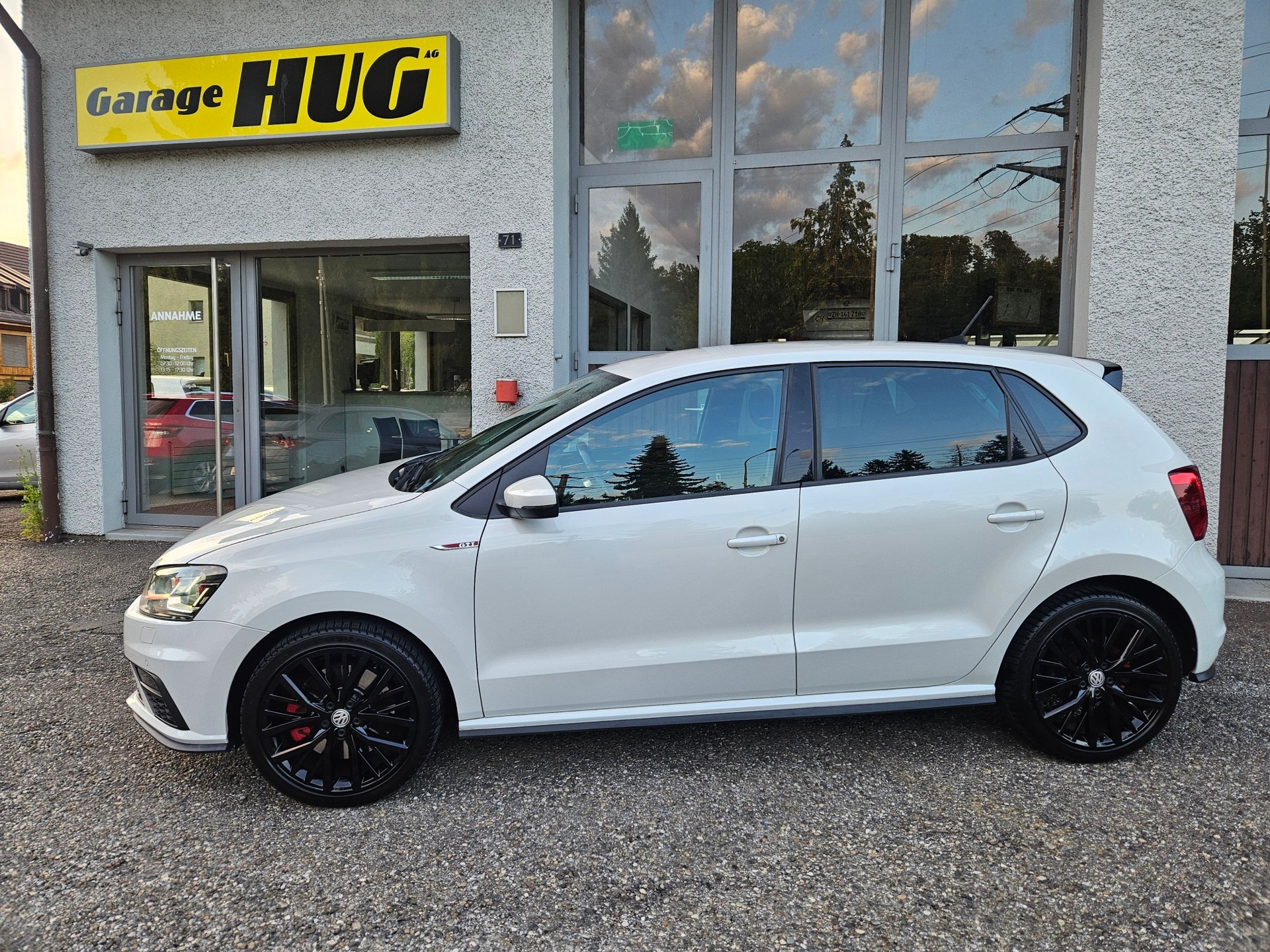 VW Polo 1.8 TSI GTI DSG-image-1