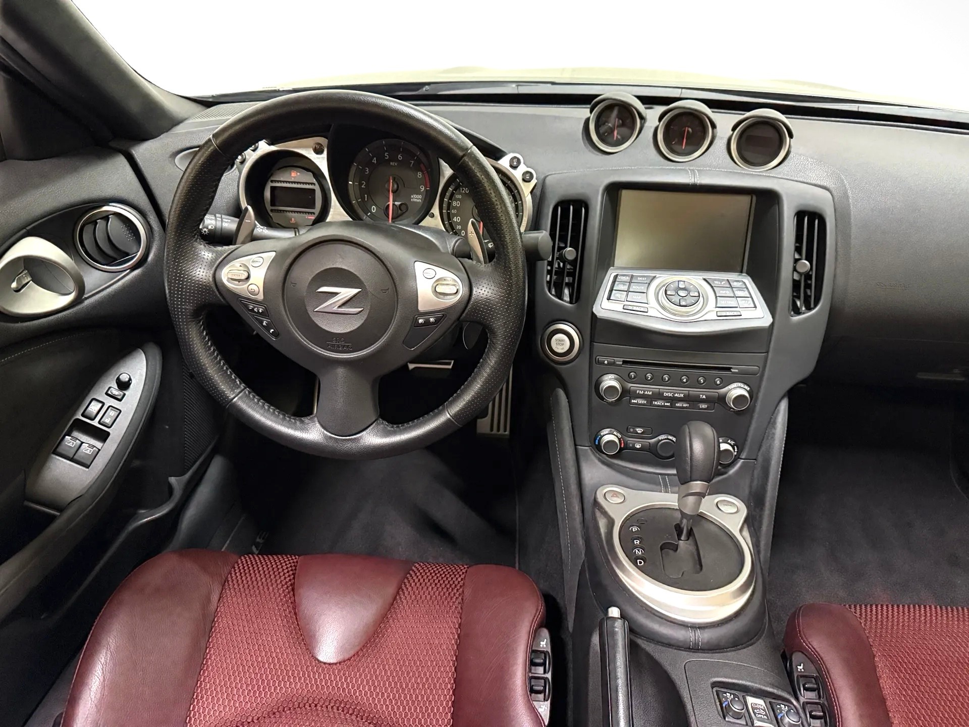 NISSAN Roadster-image-15