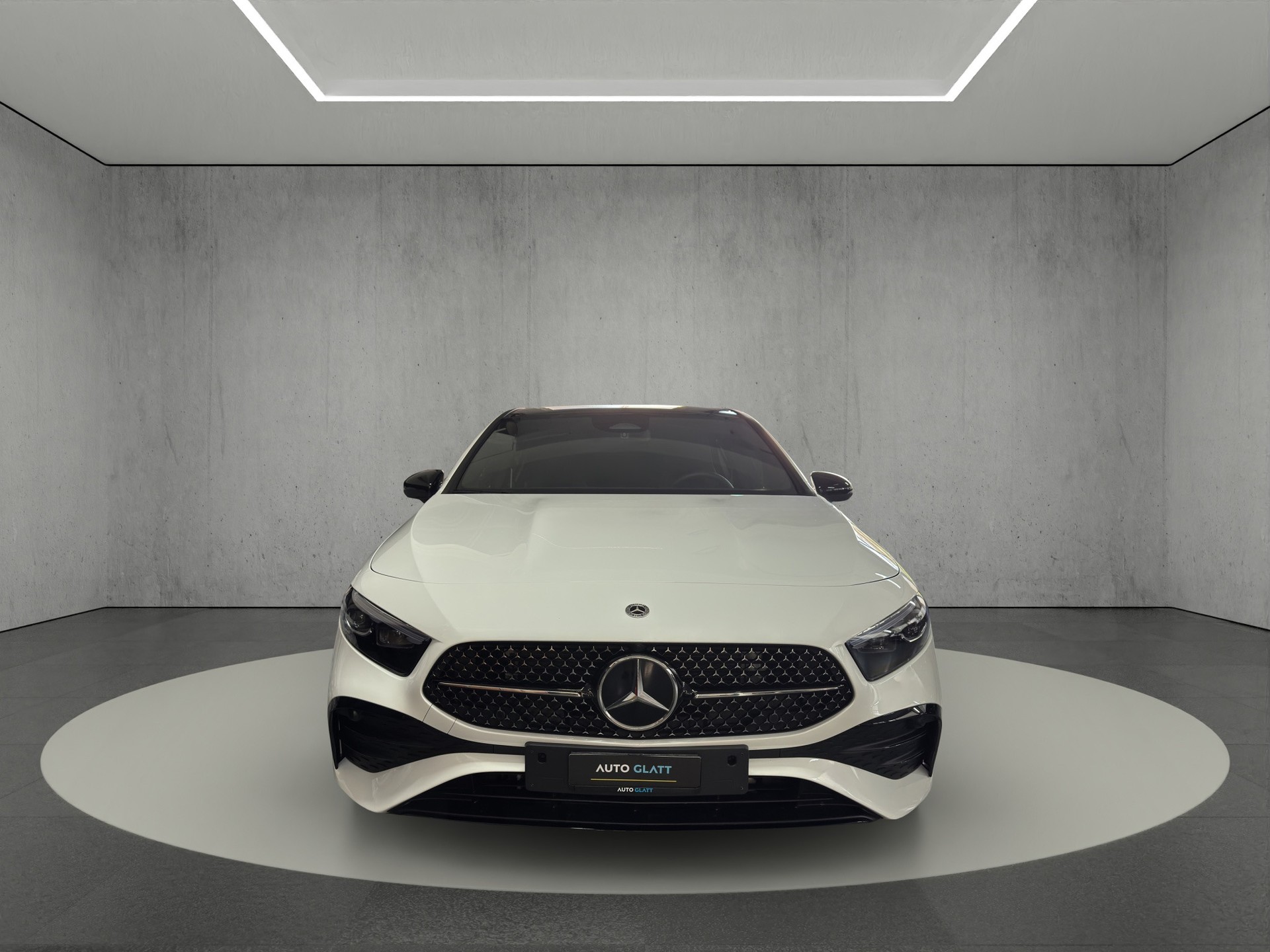 MERCEDES-BENZ A 200 7G-DCT AMG Line Special Edition-image-6