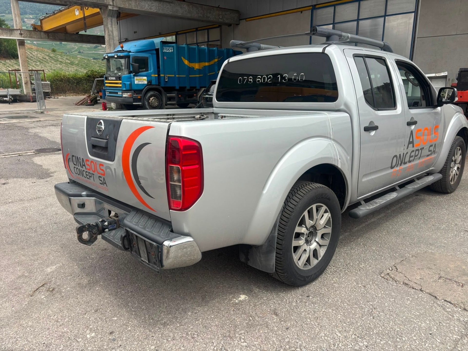 NISSAN Navara V6 Double Cab LE 3.0 dCi 4WD Automat-image-4