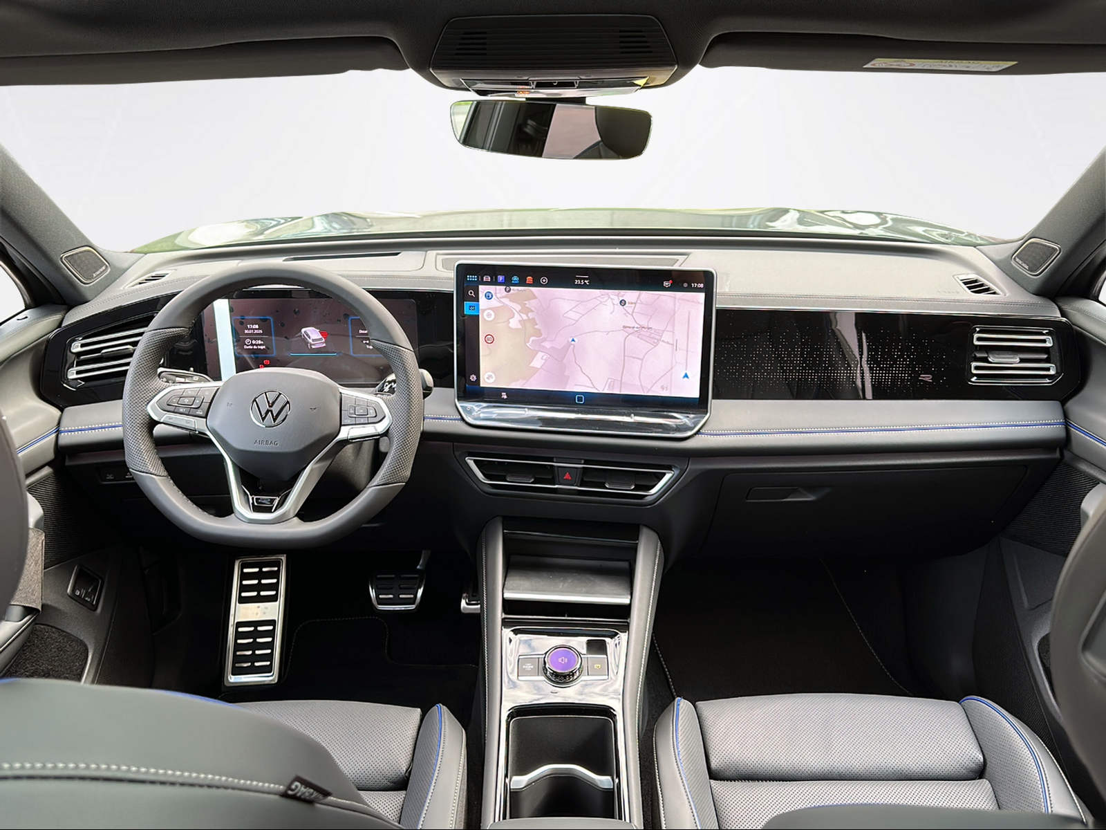 VW Tiguan 2.0 TSI DSG R-Line Plus 4Motion-image-7