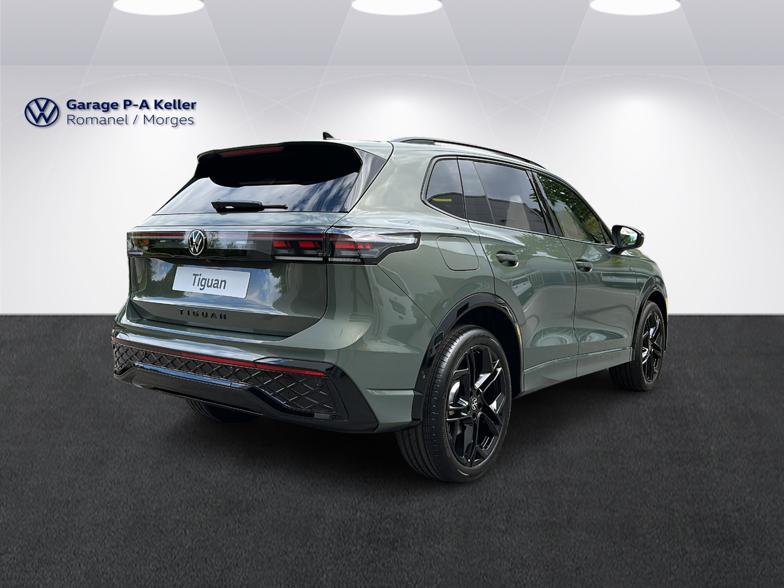 VW Tiguan 2.0 TSI DSG R-Line Plus 4Motion-image-3