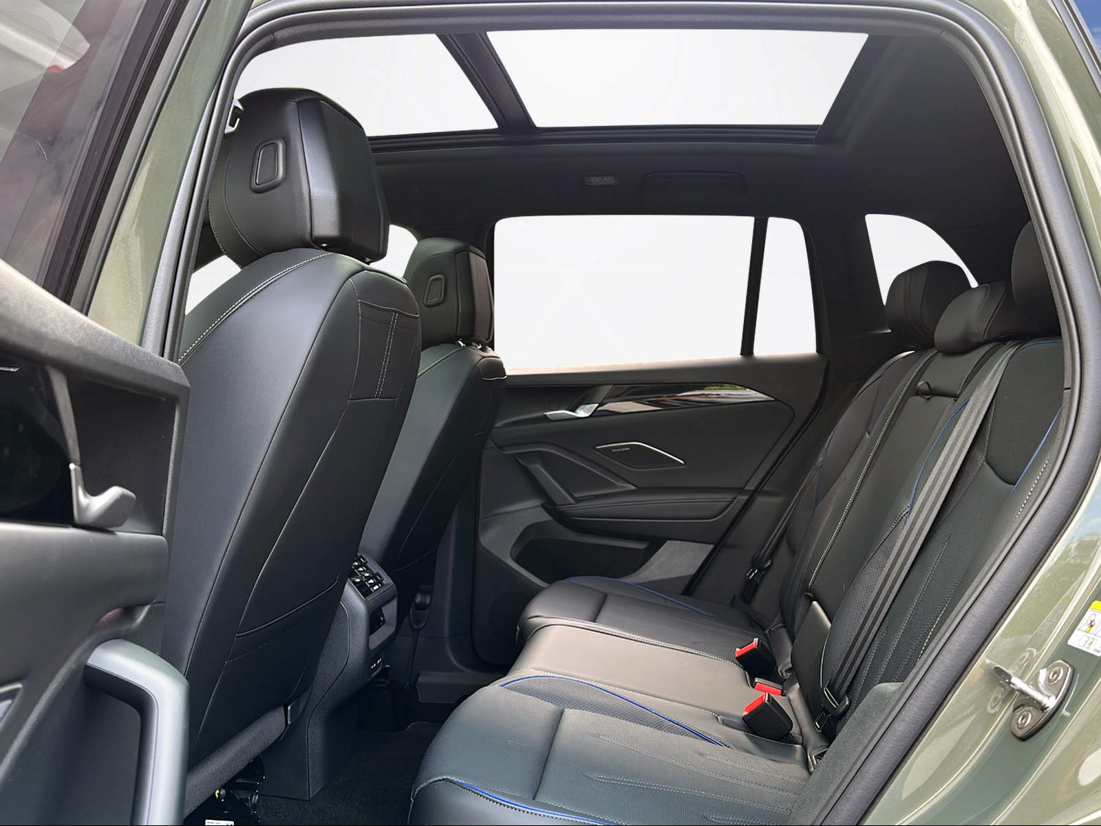 VW Tiguan 2.0 TSI DSG R-Line Plus 4Motion-image-9
