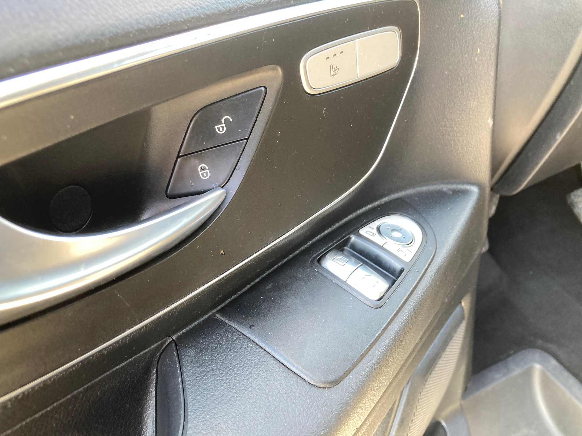 MERCEDES-BENZ Vito 119 CDI Extralang Select Tourer 4M 9G-Tronic 9 Sitzer mit Anhängerkupplung-image-10
