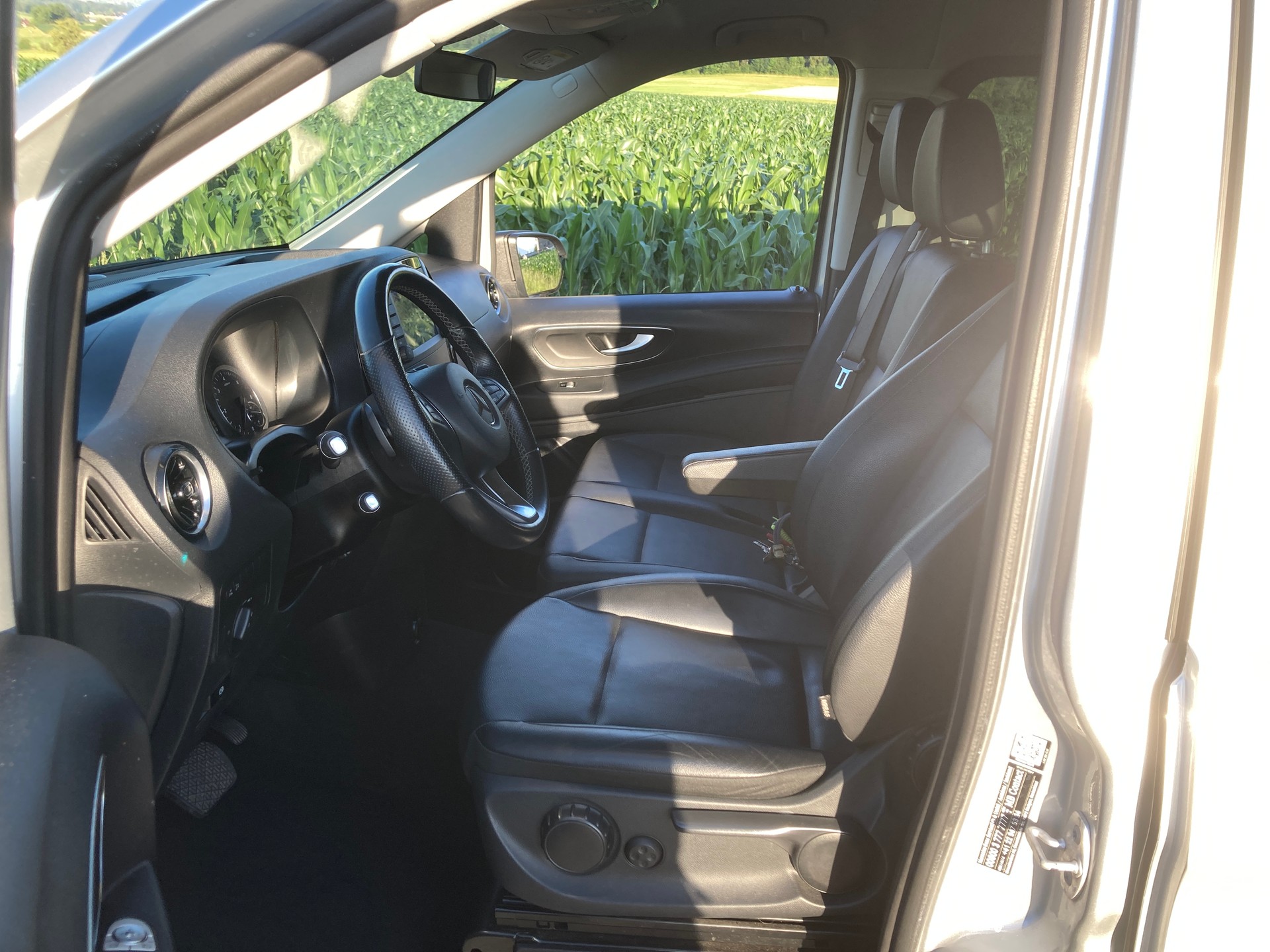 MERCEDES-BENZ Vito 119 CDI Extralang Select Tourer 4M 9G-Tronic 9 Sitzer mit Anhängerkupplung-image-9