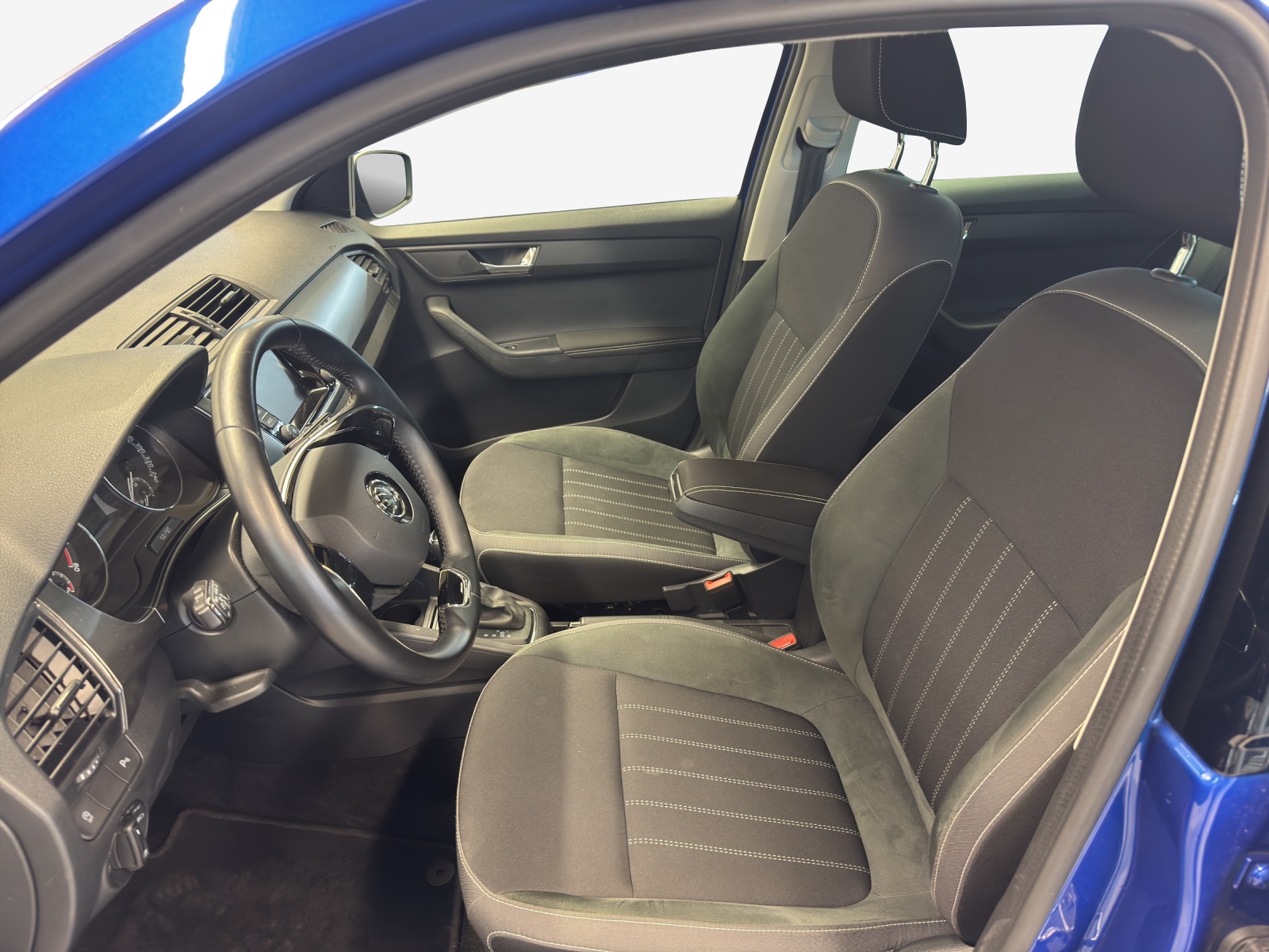 SKODA Fabia 1.0 TSI Style DSG-image-7