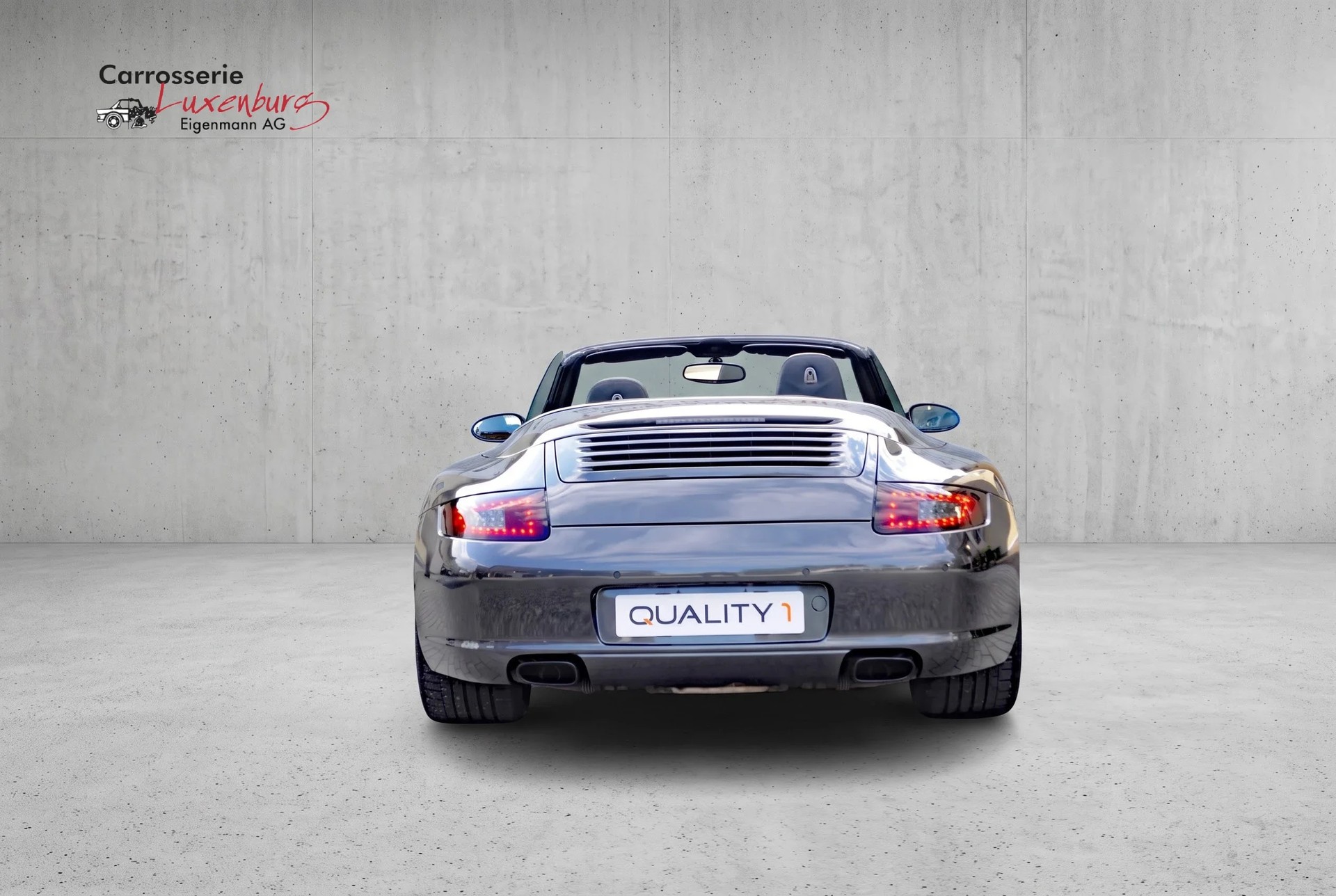 PORSCHE 911 Cabrio Carrera 4-image-5