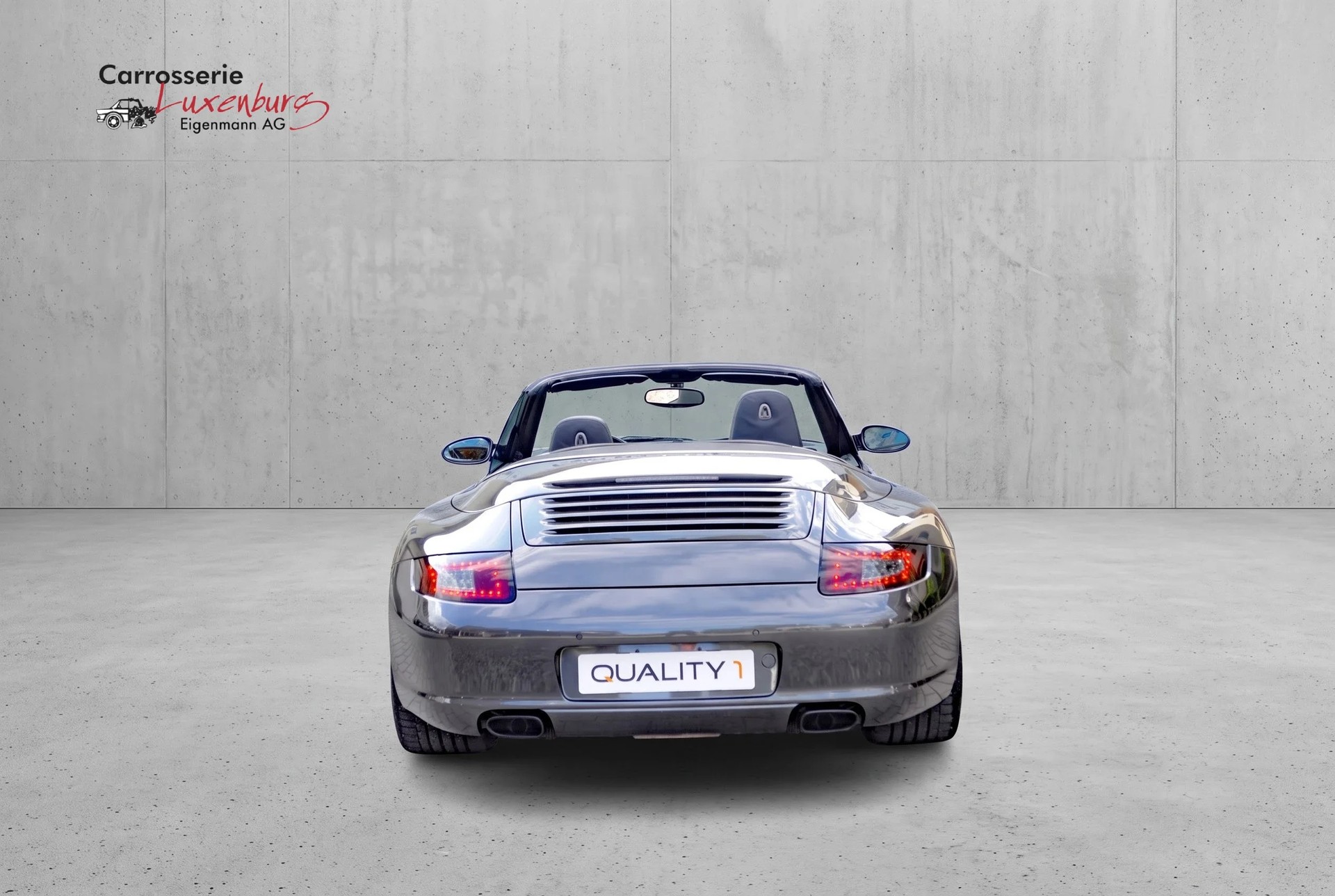 PORSCHE 911 Cabrio Carrera 4-image-9