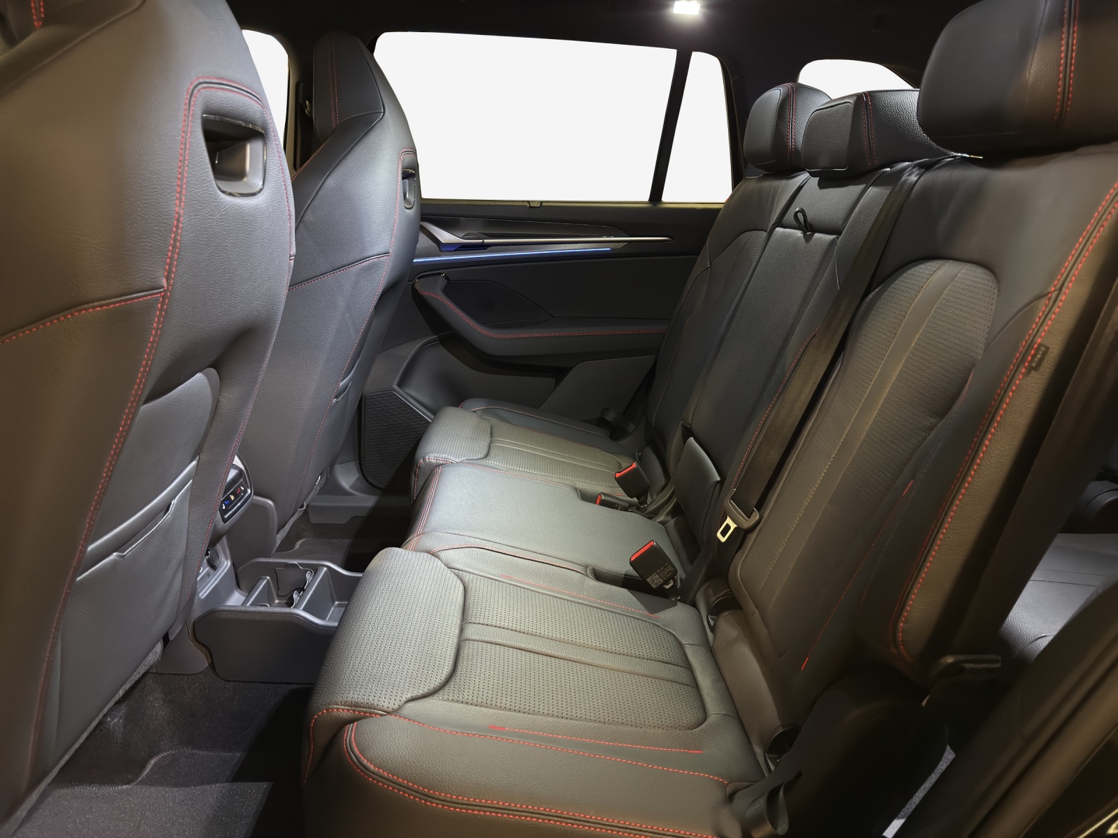 SKODA Kodiaq 2.0 TSI RS 4x4-image-11