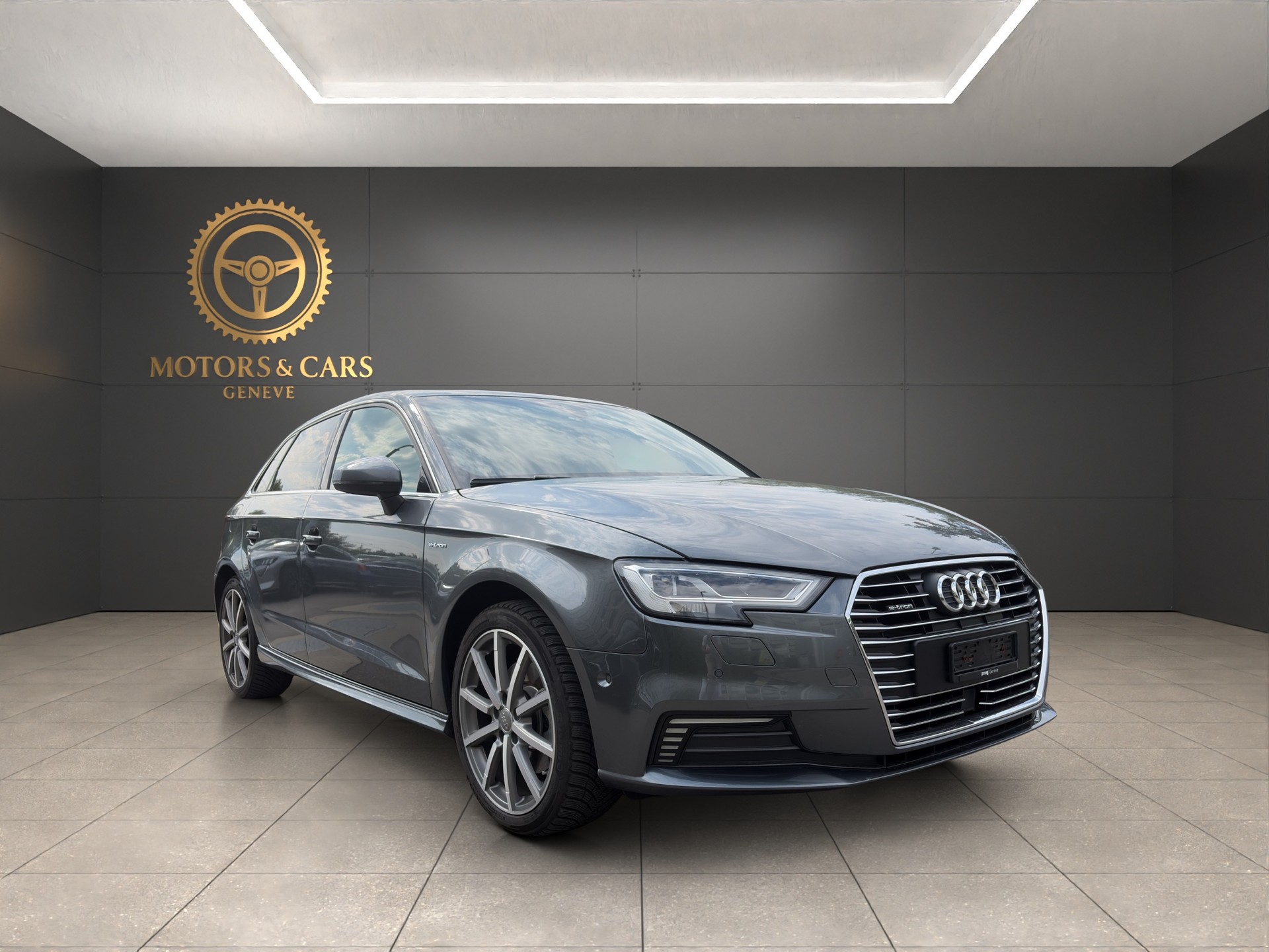 AUDI A3 Sportback 1.4 e-tron S-tronic-image-1