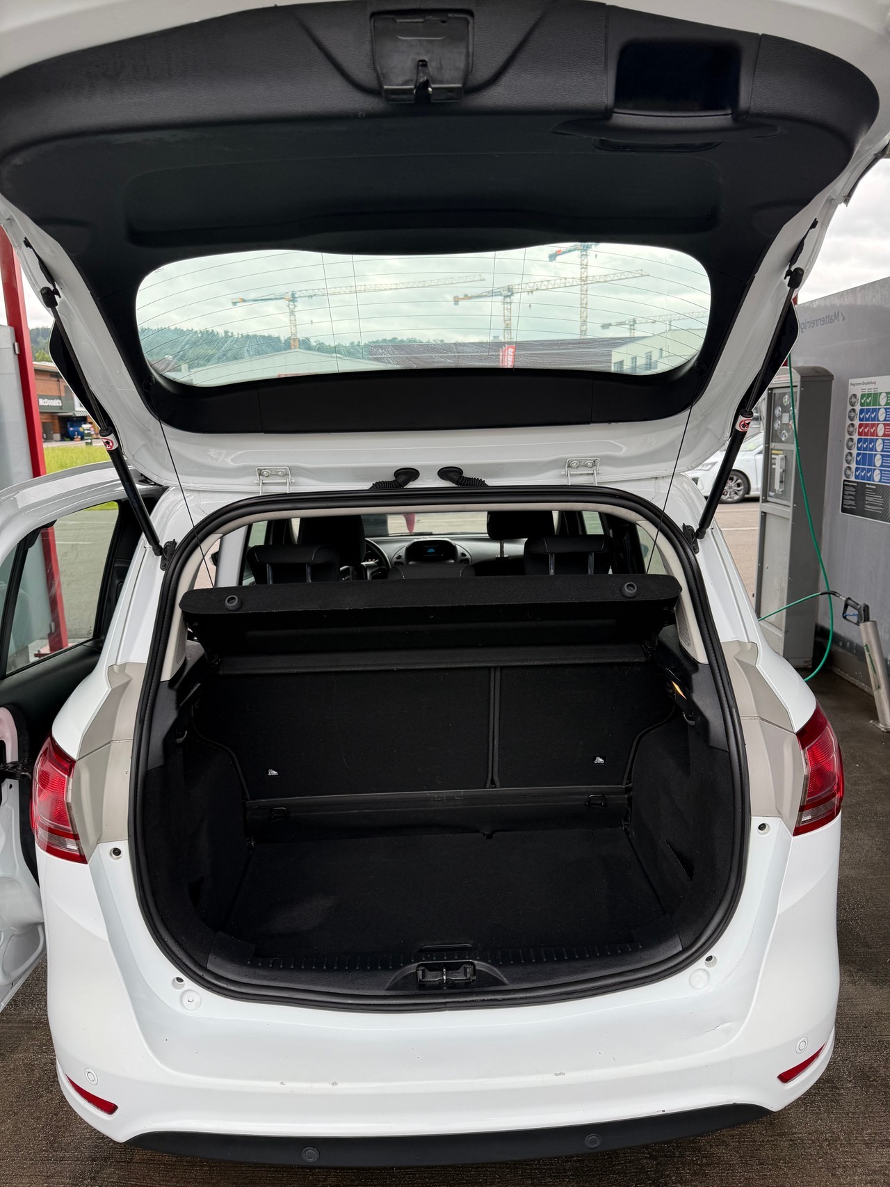 FORD B-Max 1.0 SCTi Titanium-image-3