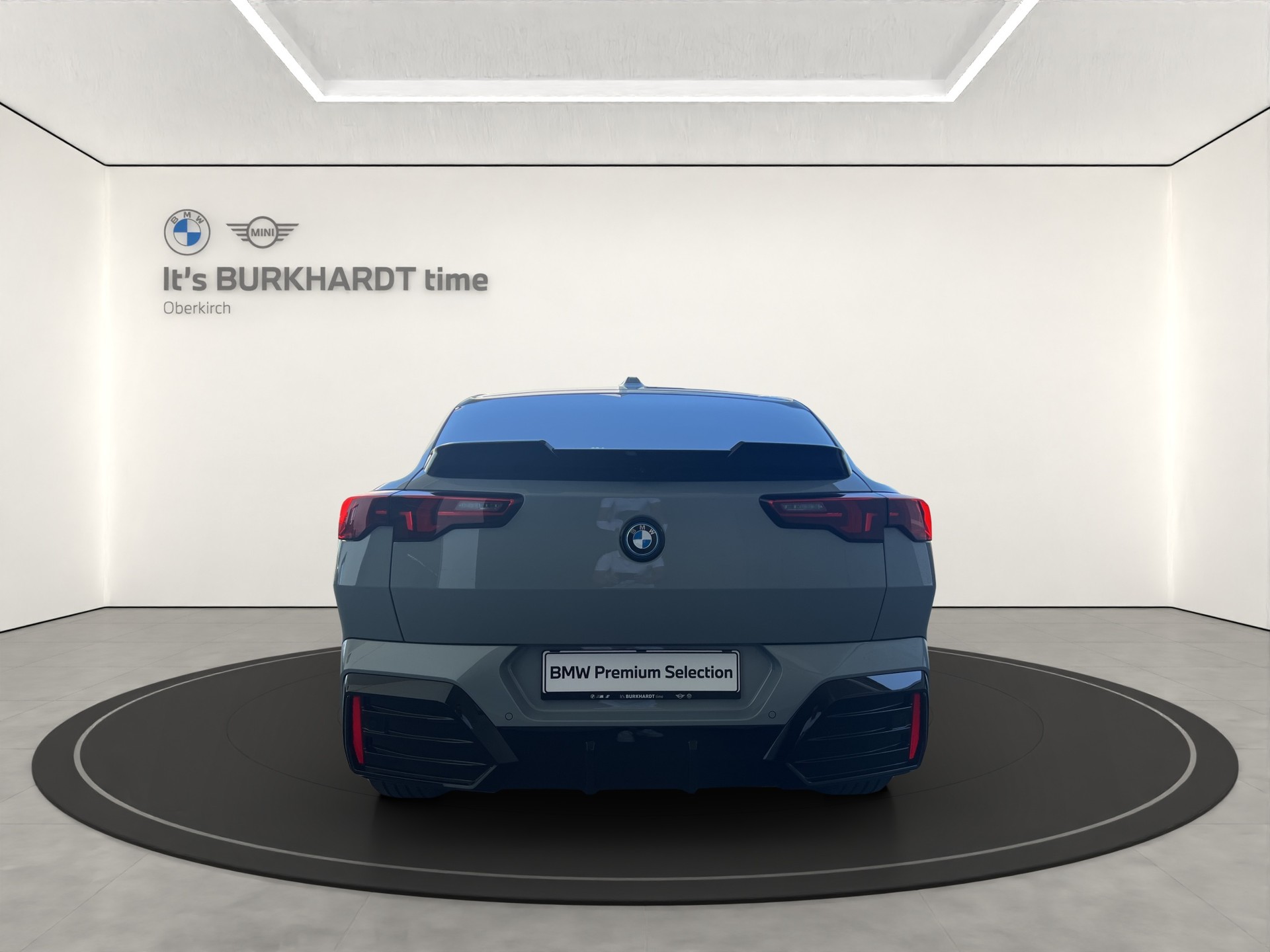 BMW iX2 xDrive 30 M Sport Pro-image-3