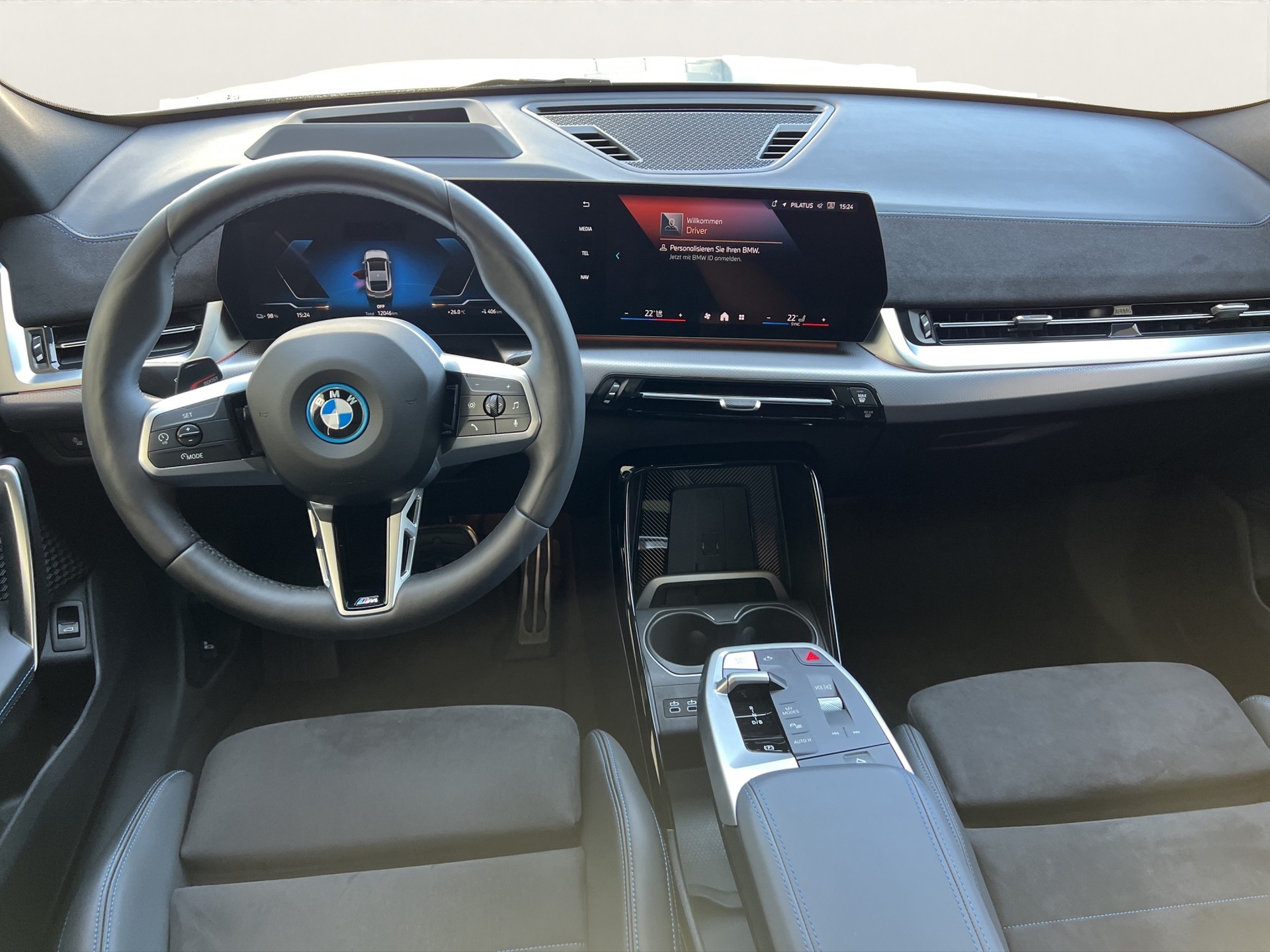 BMW iX2 xDrive 30 M Sport Pro-image-12