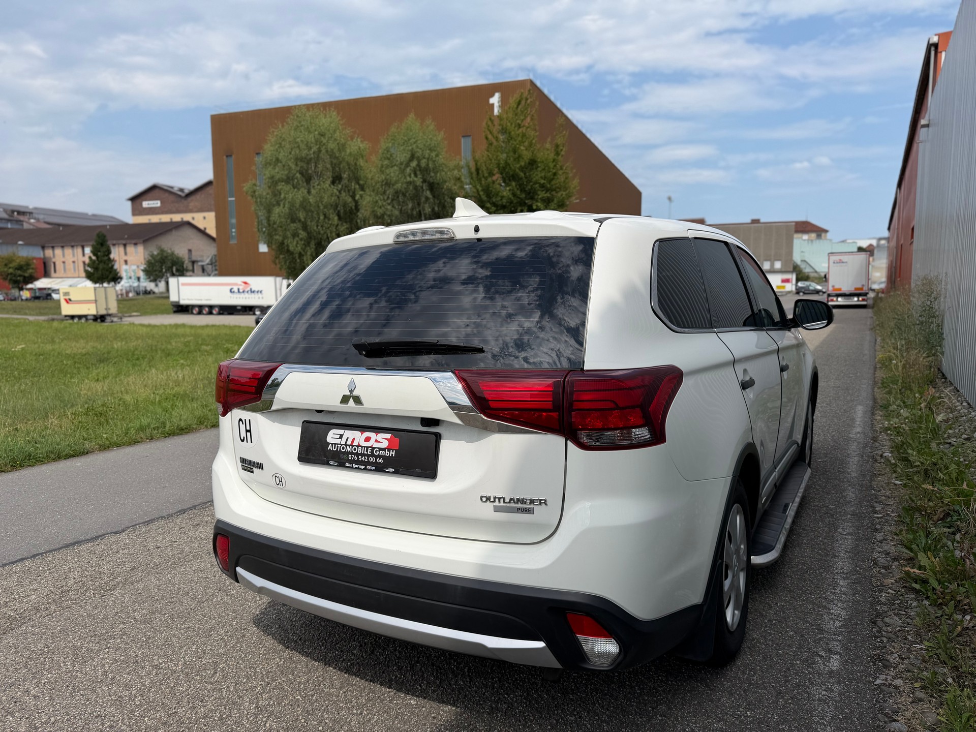 MITSUBISHI Outlander 2.0 Pure 2WD-image-6