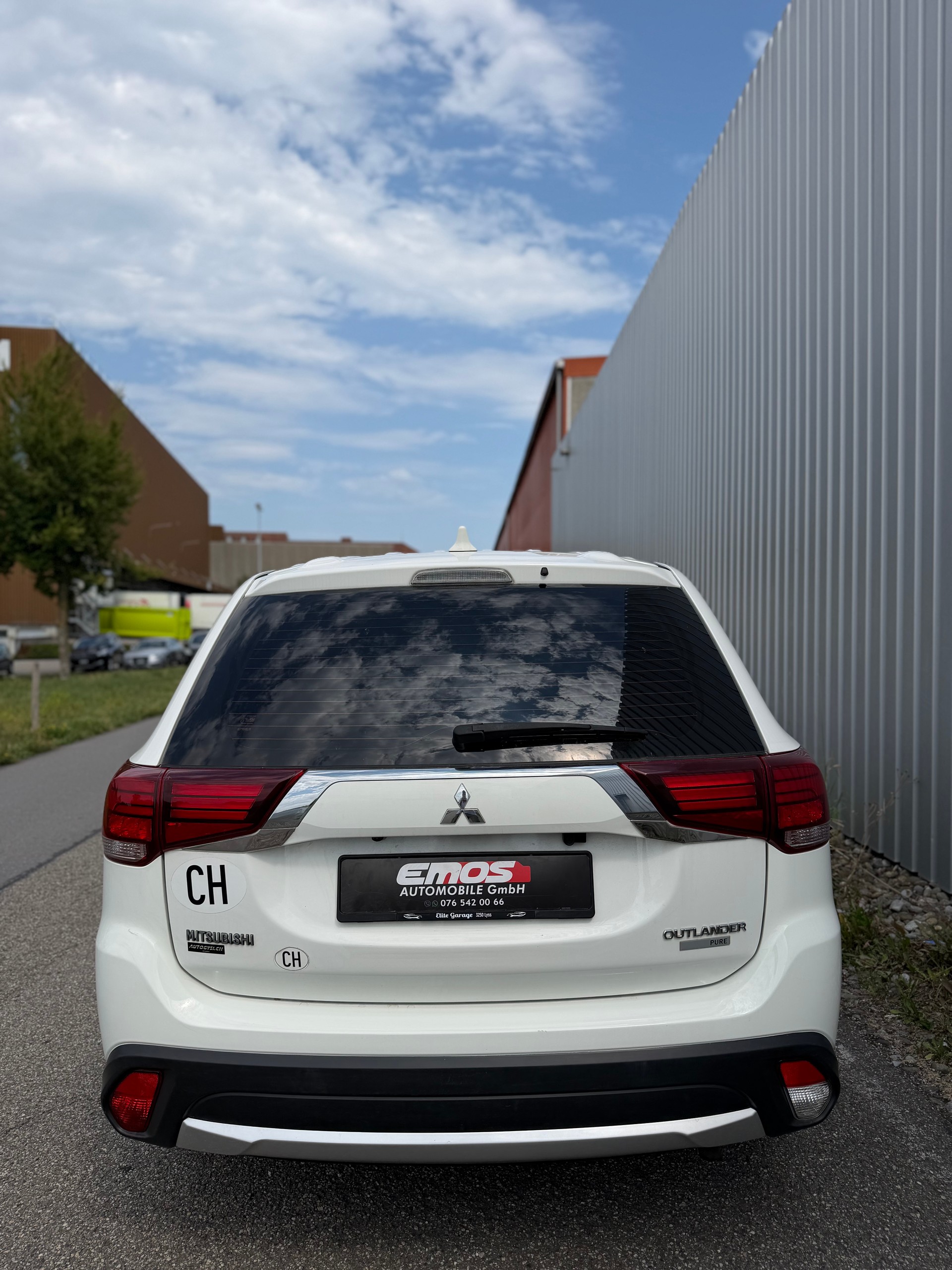 MITSUBISHI Outlander 2.0 Pure 2WD-image-4