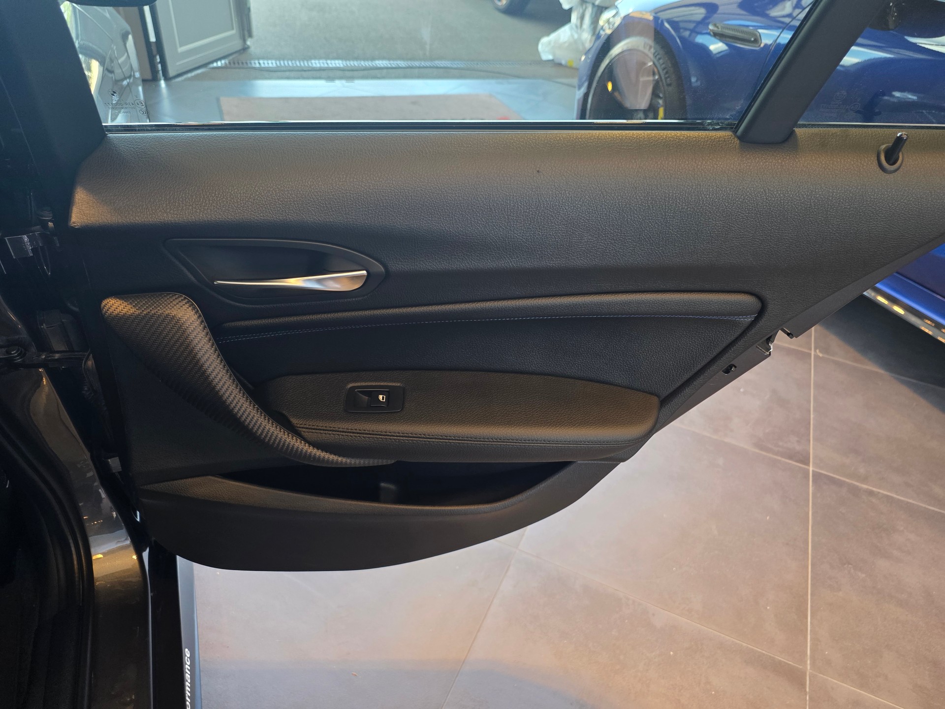 BMW M140i xDrive Swiss Per.Ed-image-12