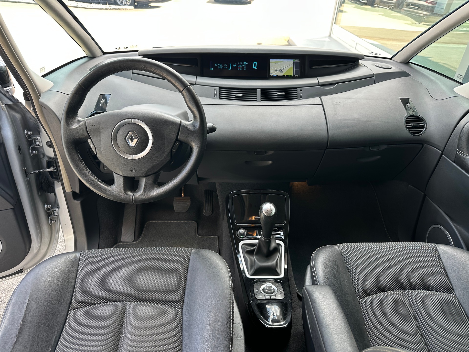 RENAULT Grand Espace 2.0 dCi Edition Automat 7 Plz-image-14