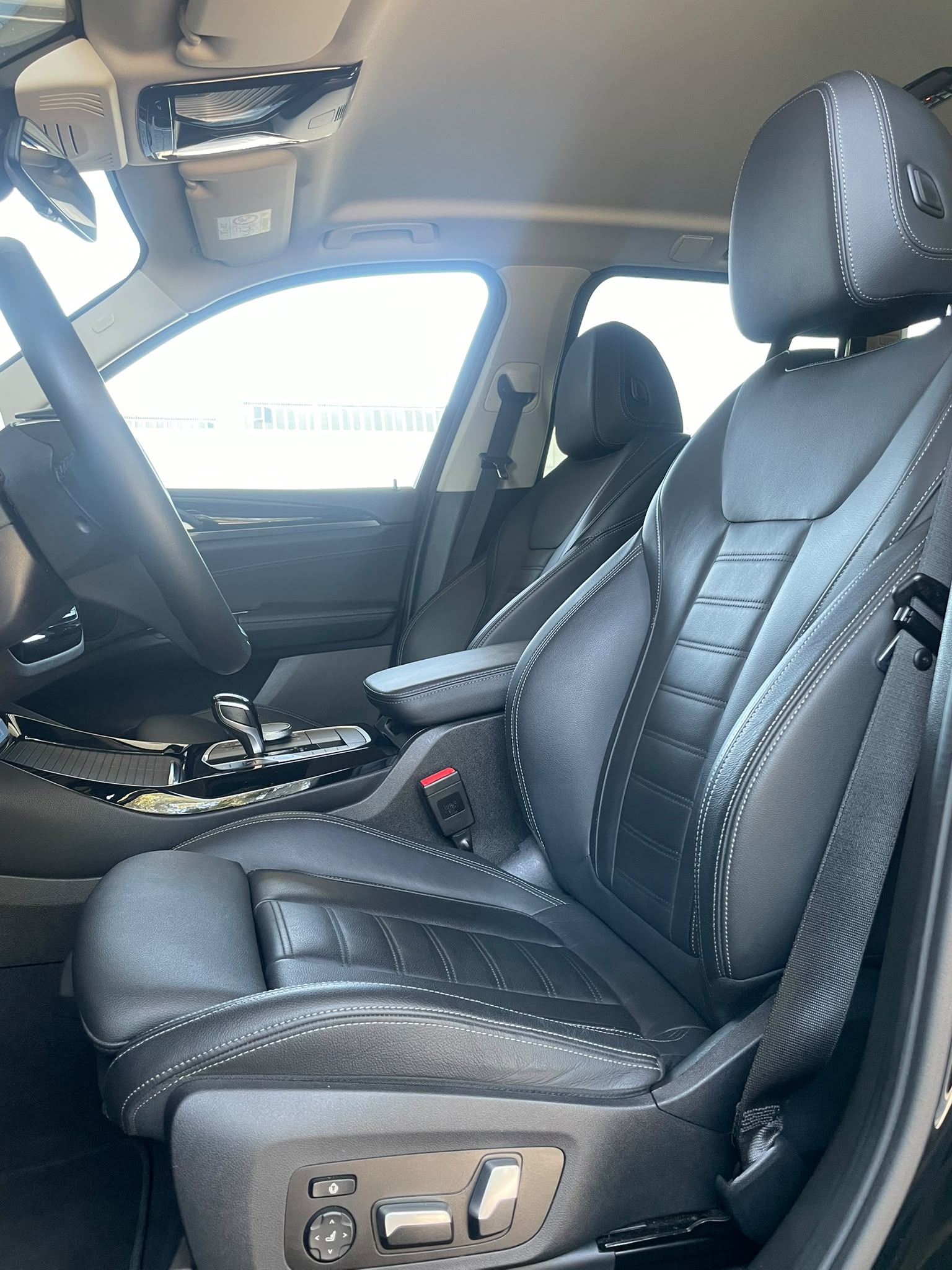 BMW X3 20i xDrive-image-5