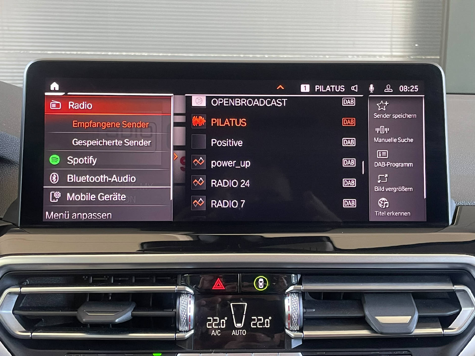 BMW X3 20i xDrive-image-13