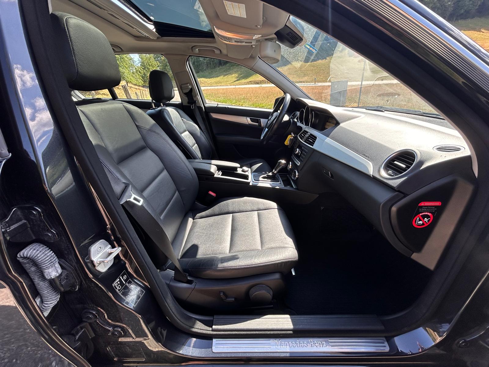 MERCEDES-BENZ C 200 Avantgarde 7G-Tronic-image-10