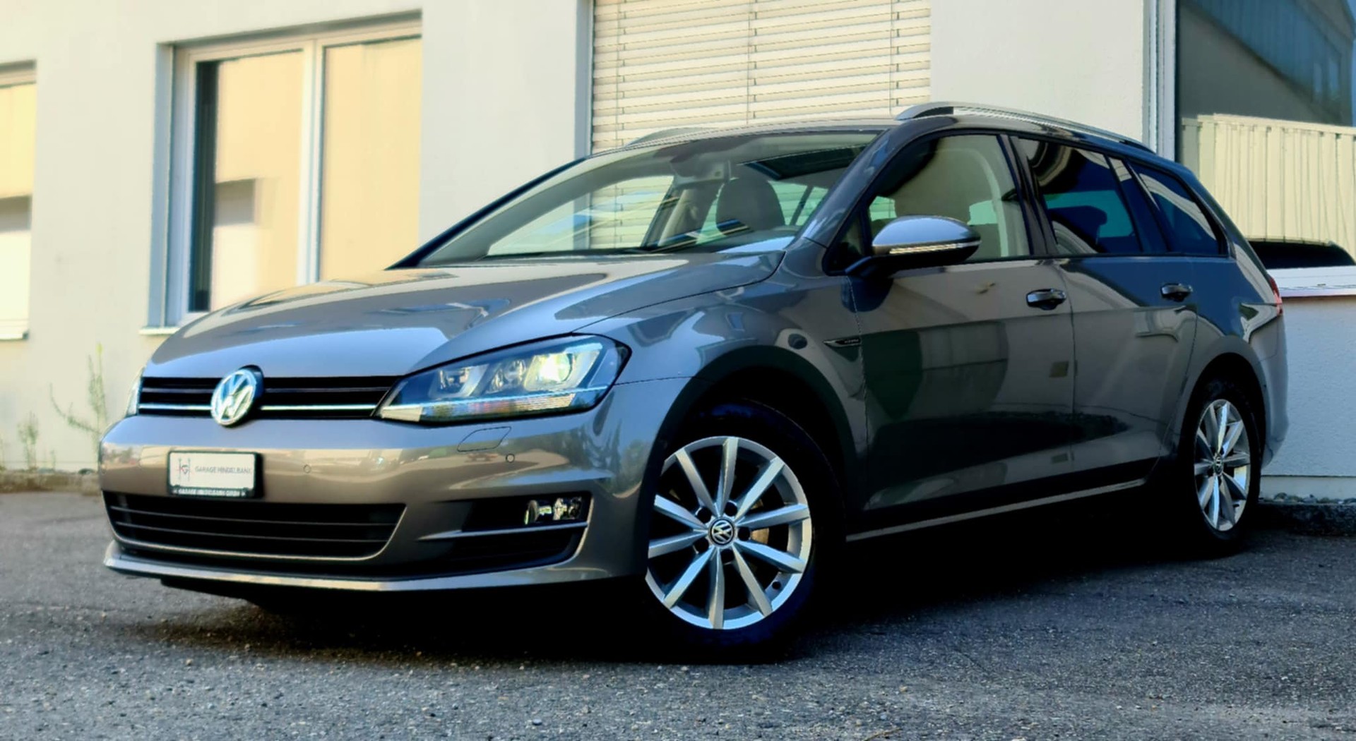 VW Golf Variant 1.6 TDI Comfortline-image-1