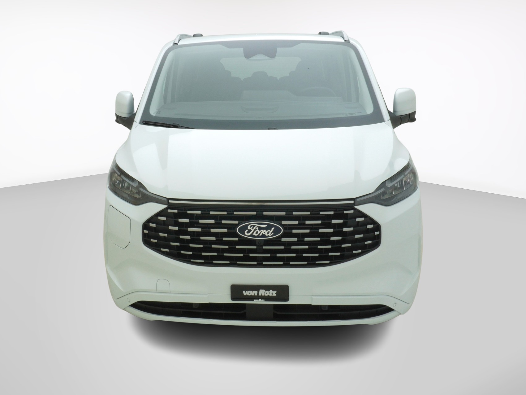 FORD Tourneo Custom L1 2.5 Plug-in-Hybrid Titanium X-image-6