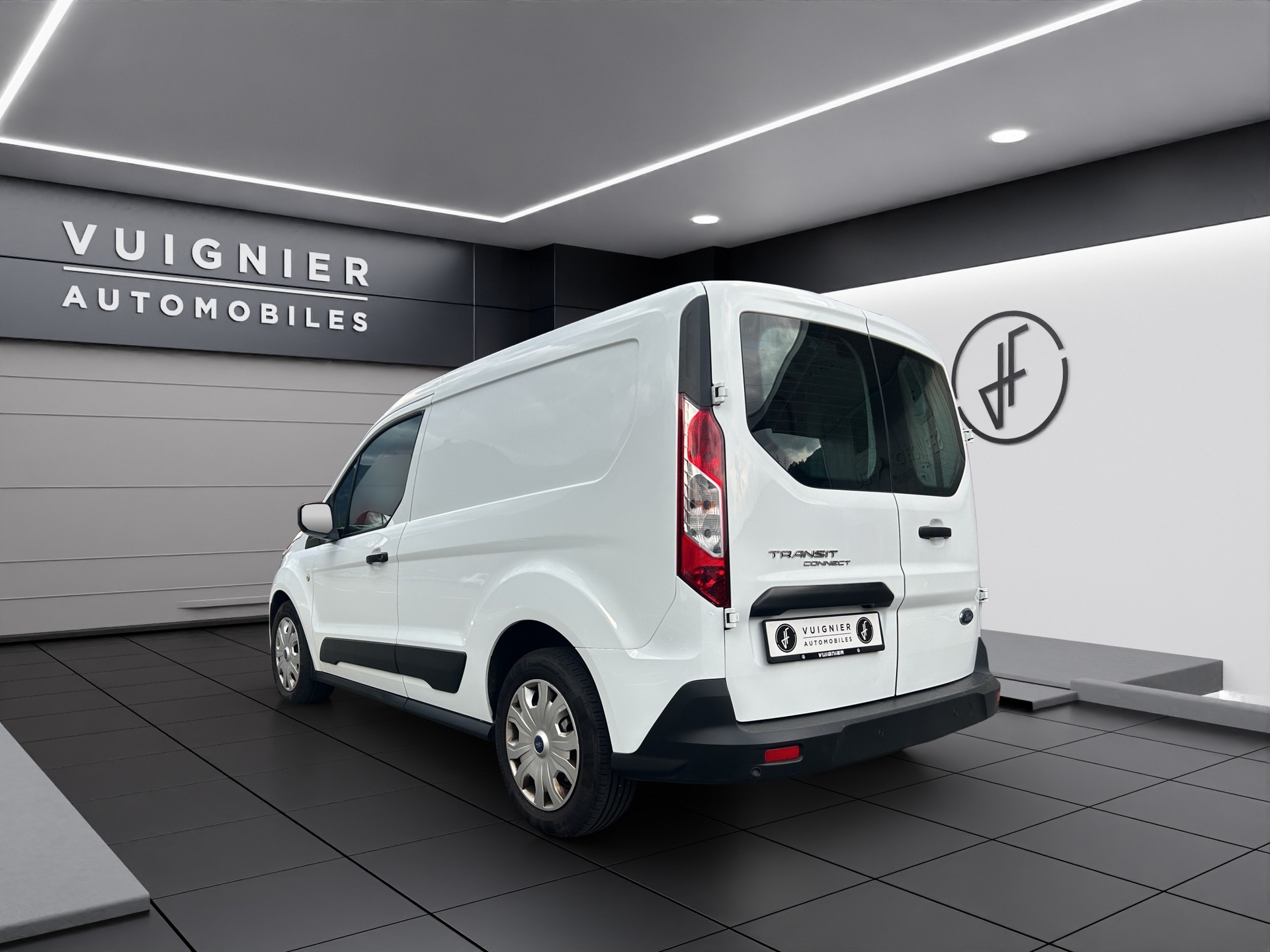 FORD Transit Connect Van T200 1.0 EcoBoost Trend-image-2