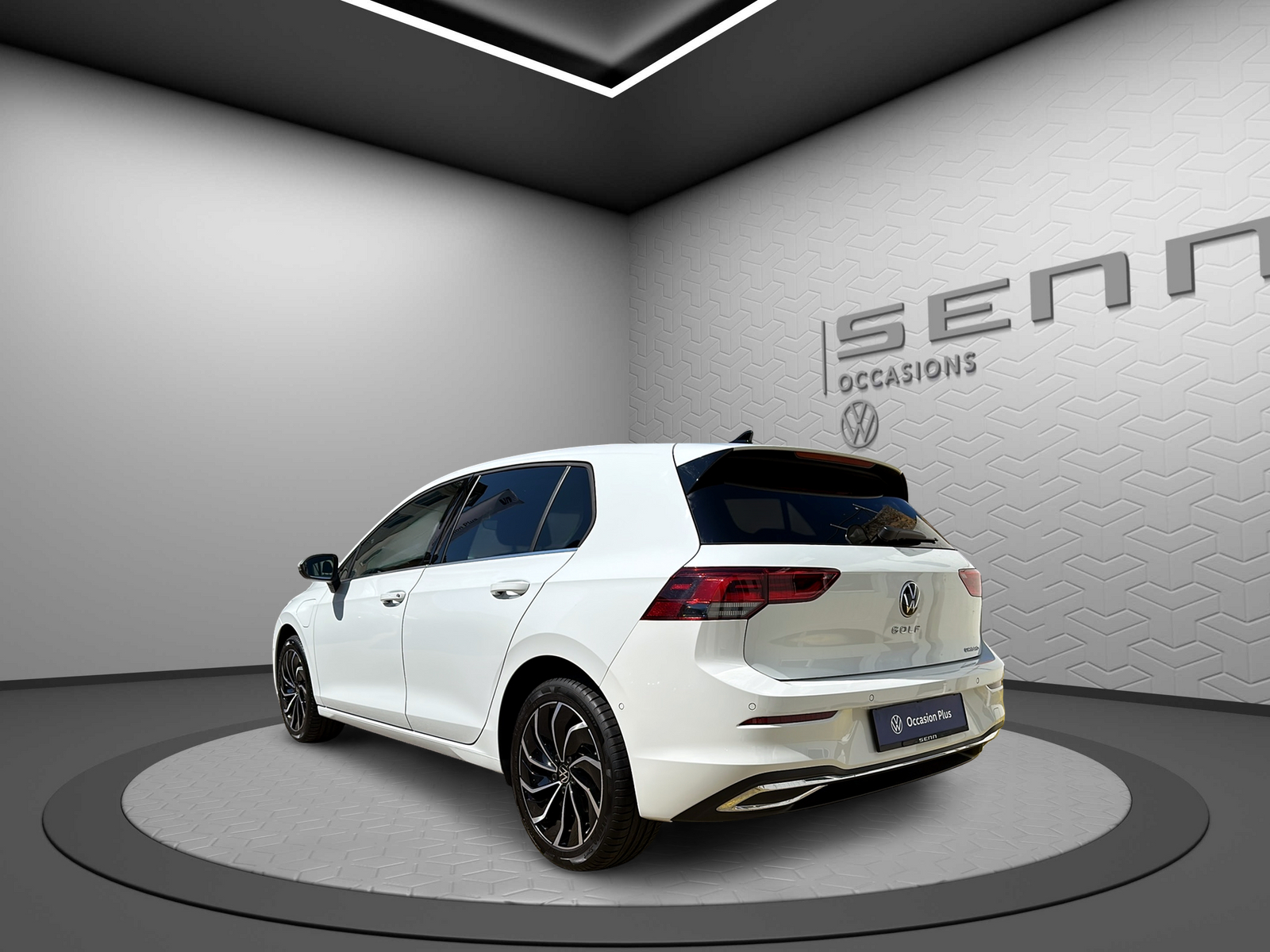VW Golf 1.4 TSI PHEV Selection-showroom-element-3