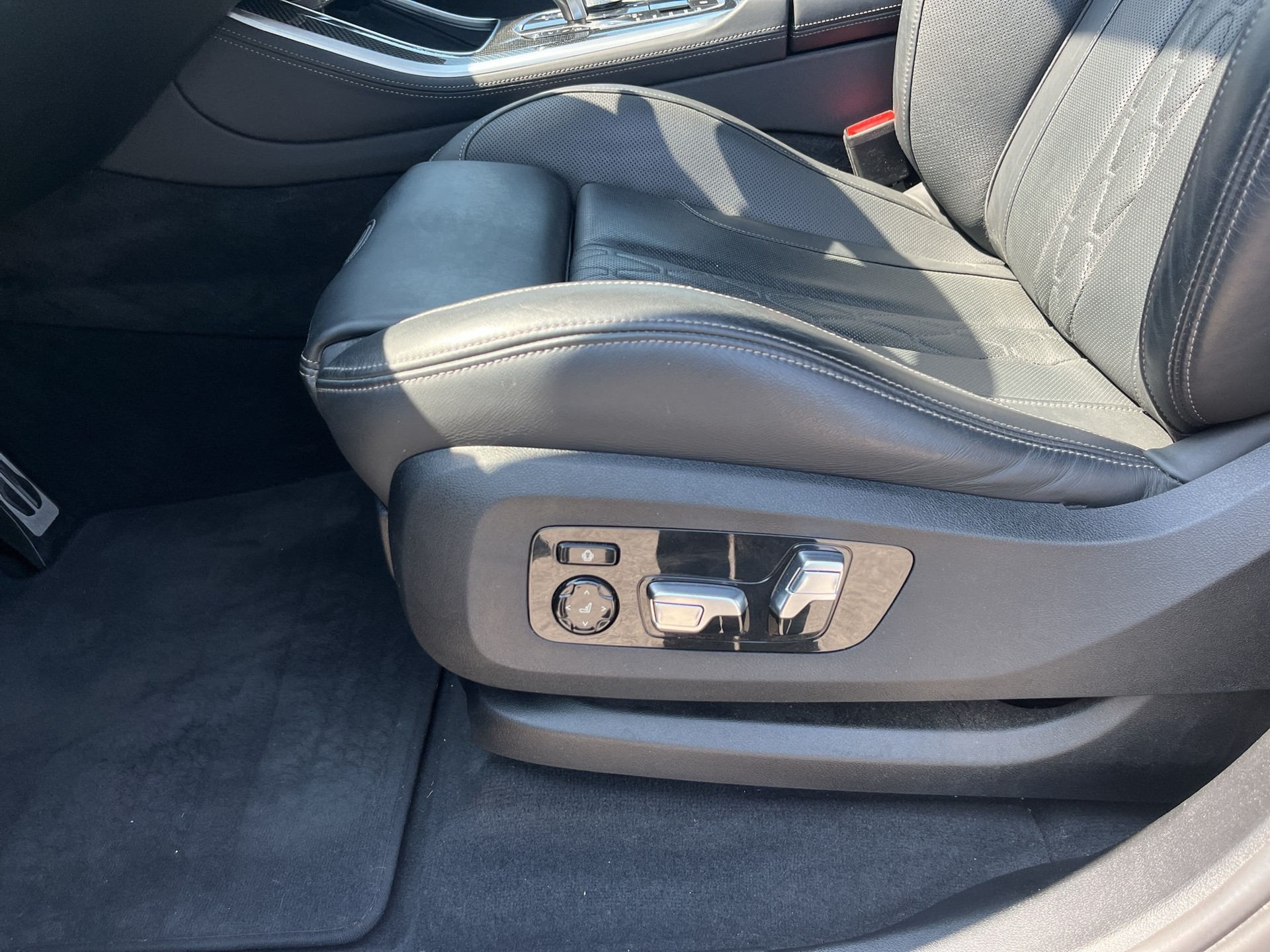 BMW X5 xDrive45e M Sport Steptronic-image-18