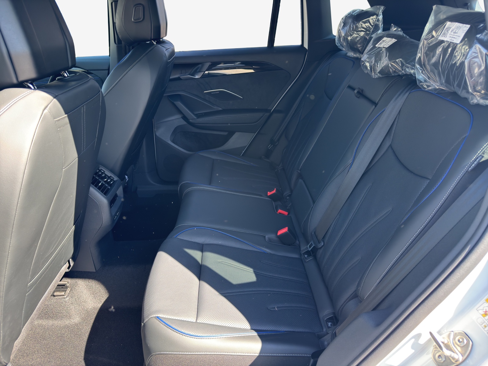 VW Tiguan 2.0 TSI DSG R-Line 4Motion-image-11