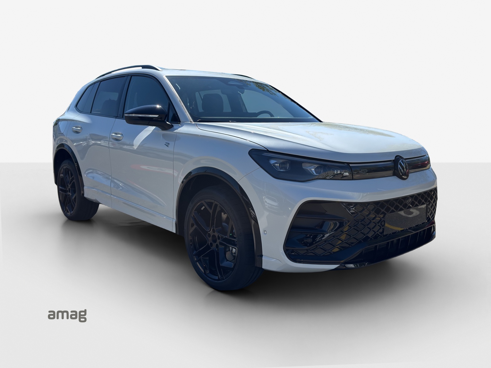 VW Tiguan 2.0 TSI DSG R-Line 4Motion-image-5