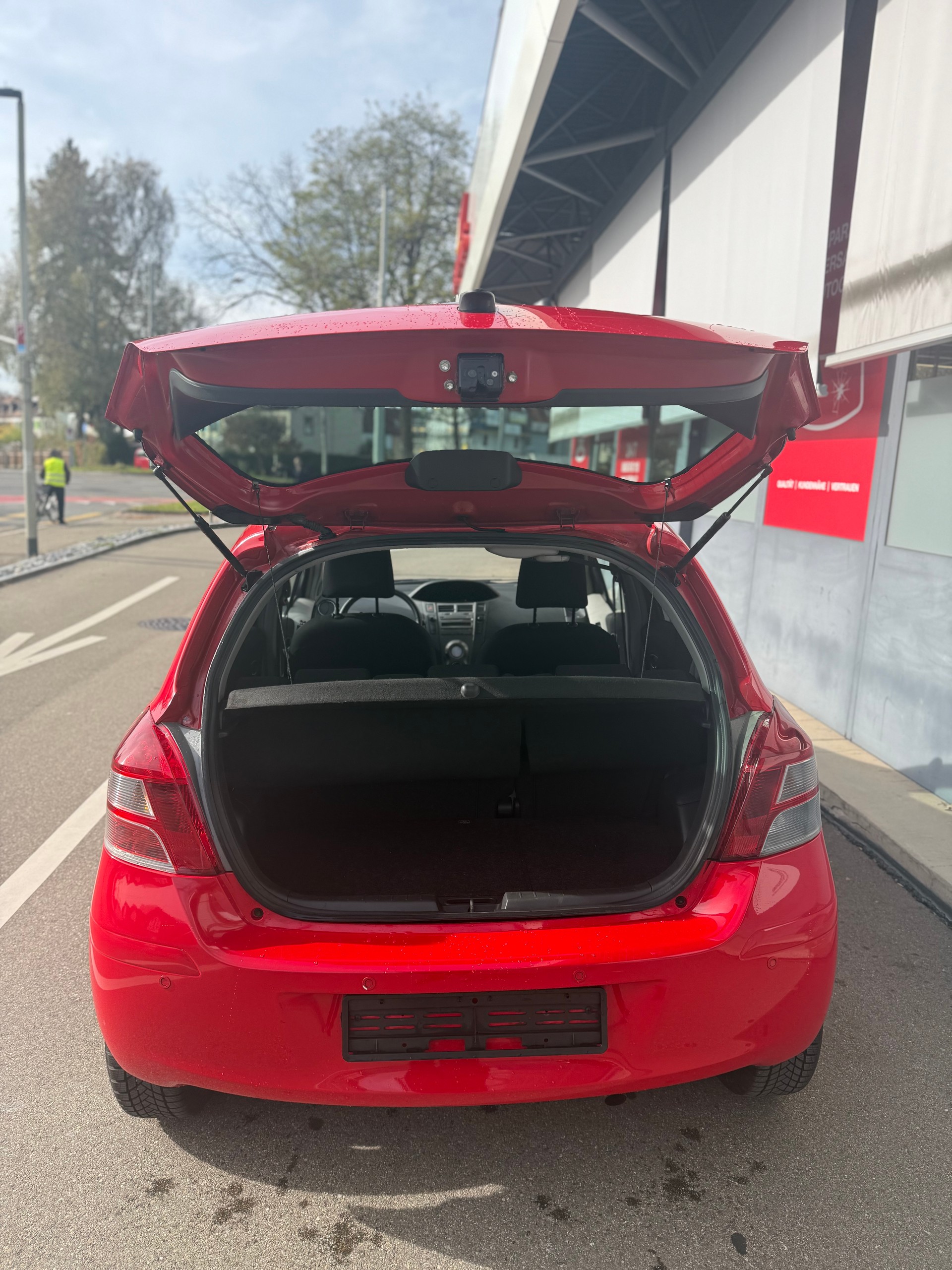 TOYOTA Yaris 1.33 Linea Luna Multimode-image-5