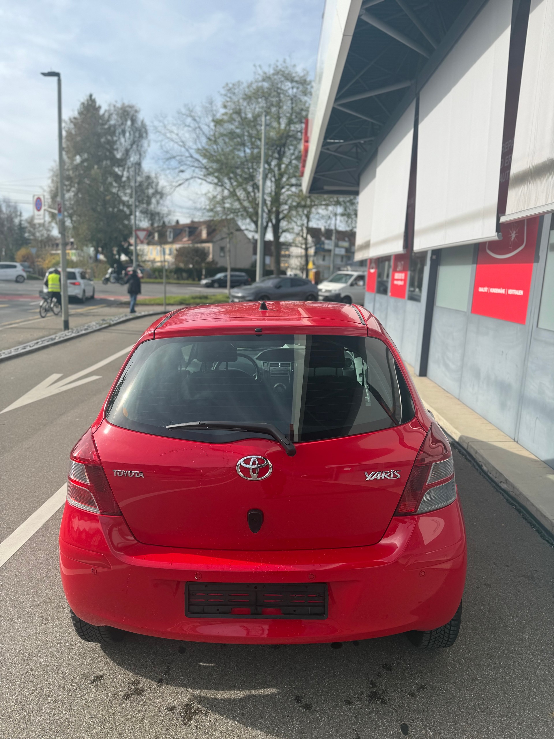 TOYOTA Yaris 1.33 Linea Luna Multimode-image-3