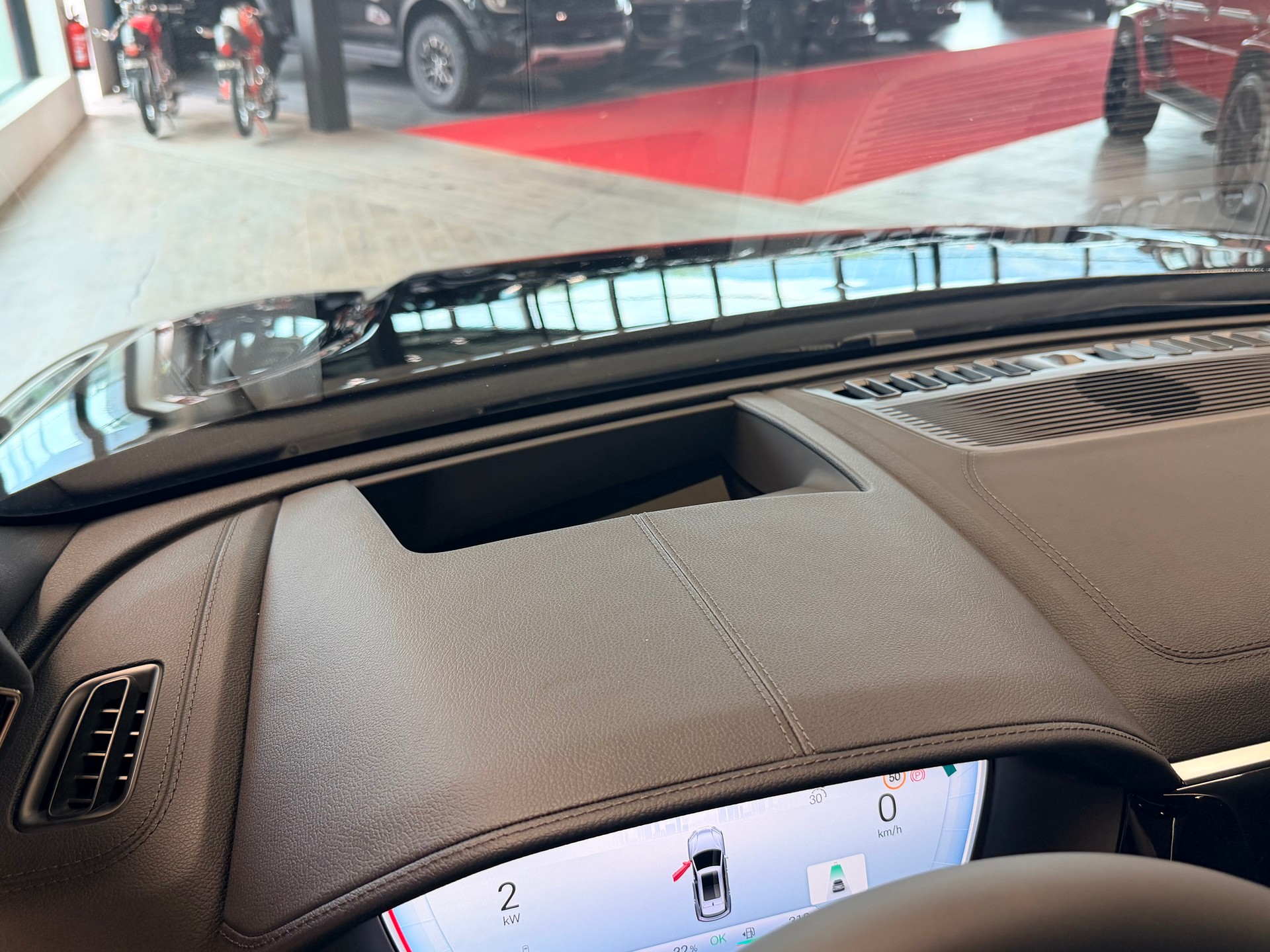 BYD Seal U DM-i Design AWD-image-24