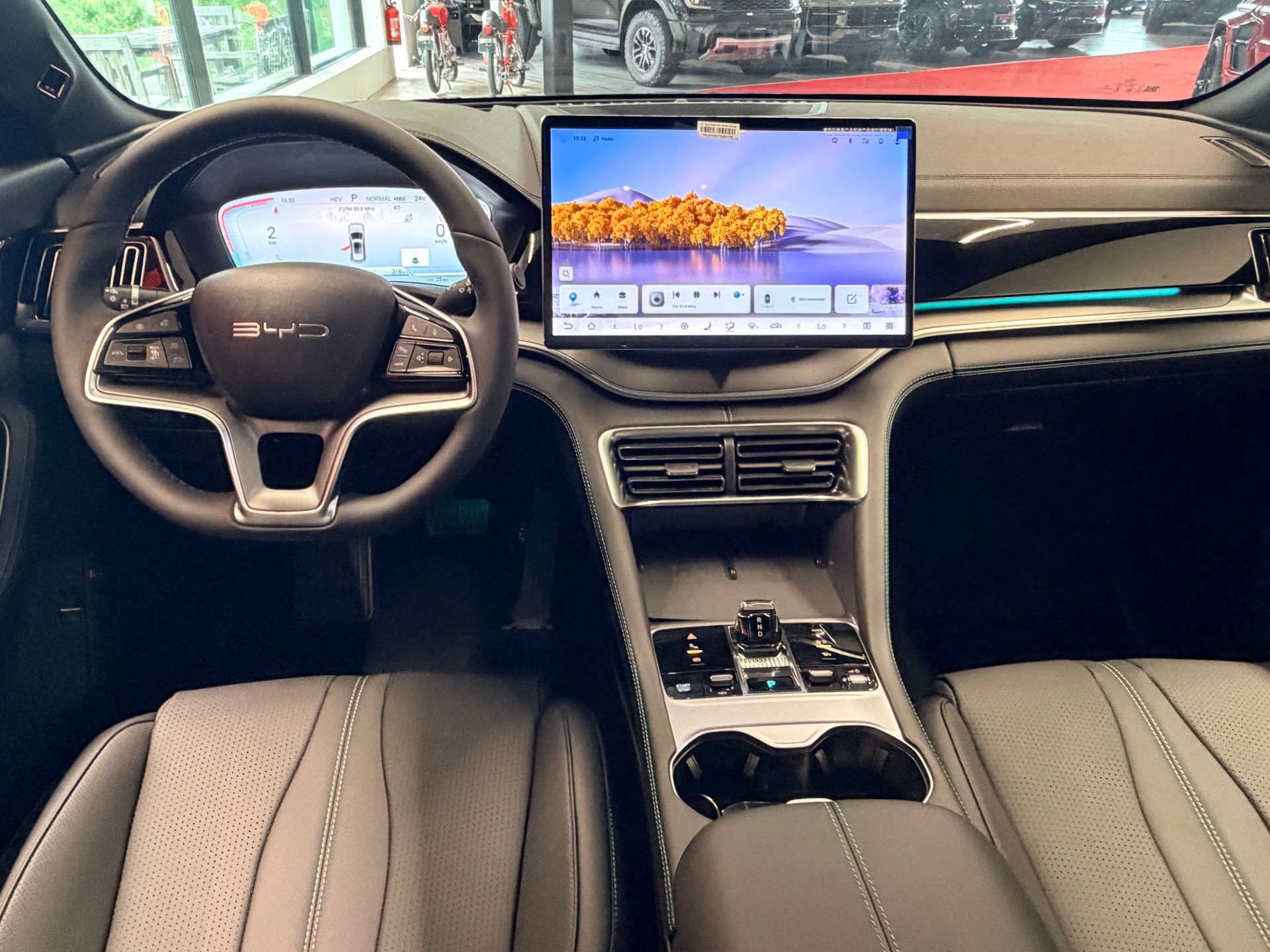 BYD Seal U DM-i Design AWD-image-16