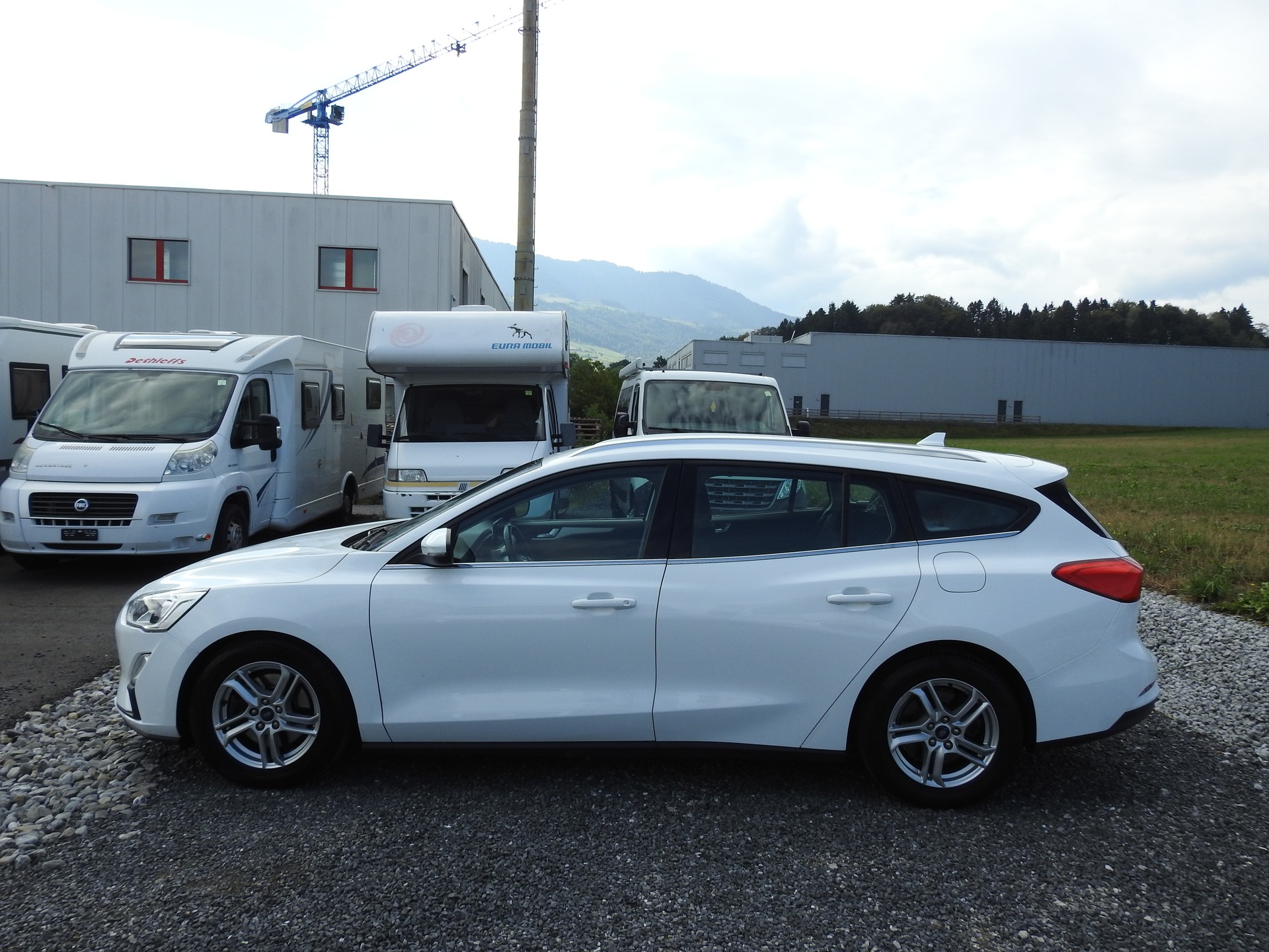 FORD Focus 1.5 TDCi Titanium Automatic-image-2