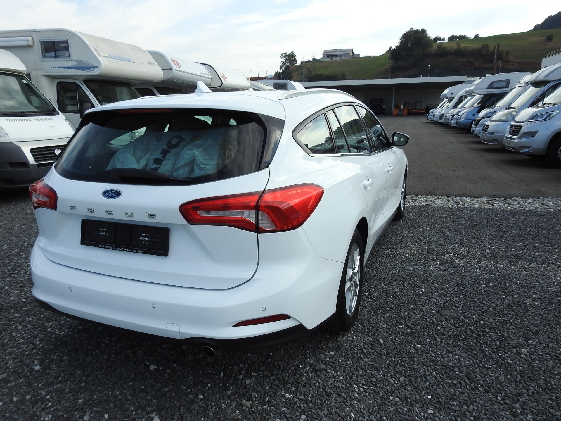 FORD Focus 1.5 TDCi Titanium Automatic-image-5