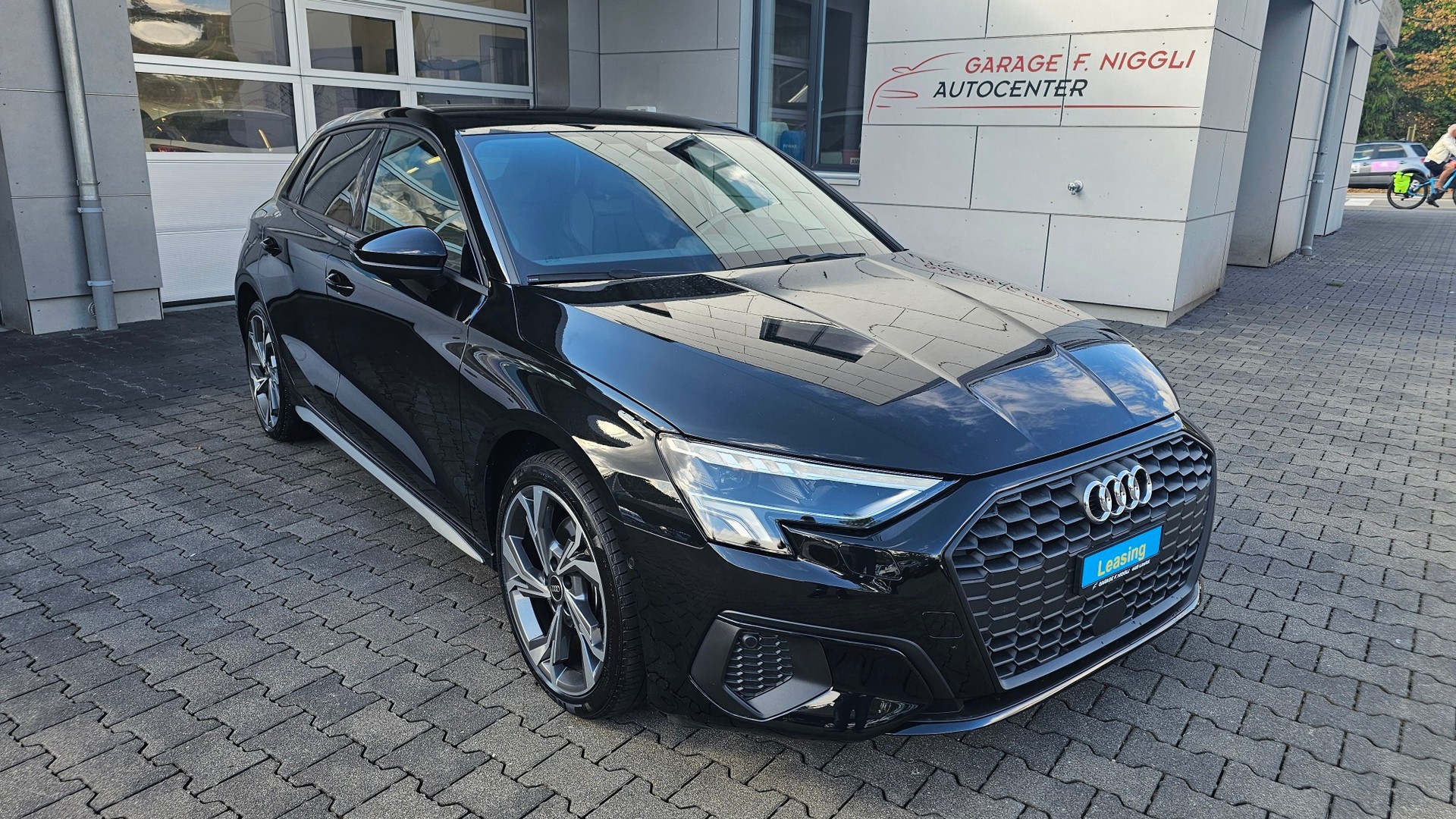 AUDI A3 Sportback 40 TFSI e S line S-tronic-image-0