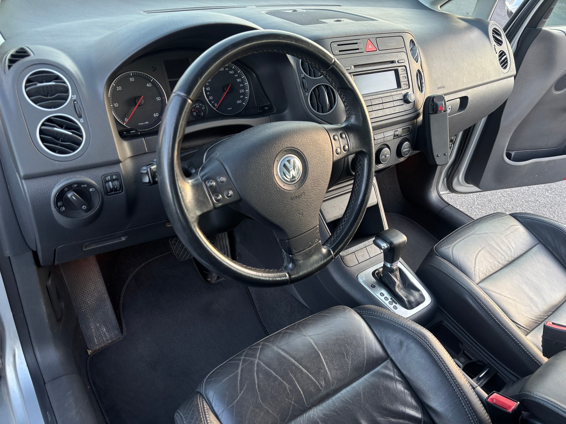 VW Golf Plus 1.9 TDI Comfortline-image-9