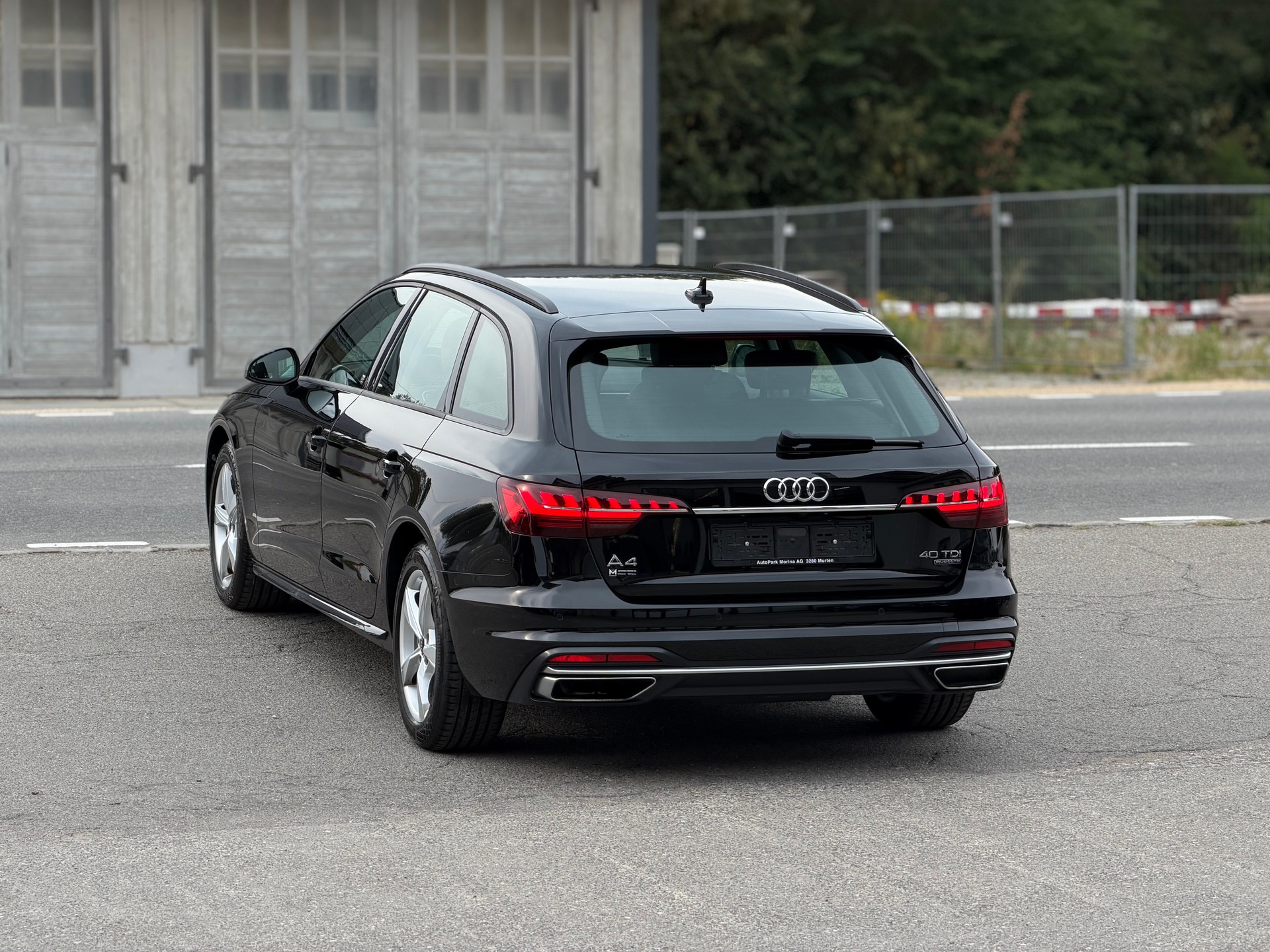 AUDI A4 Avant 40 TDI advanced Attraction quattro S-tronic-image-6