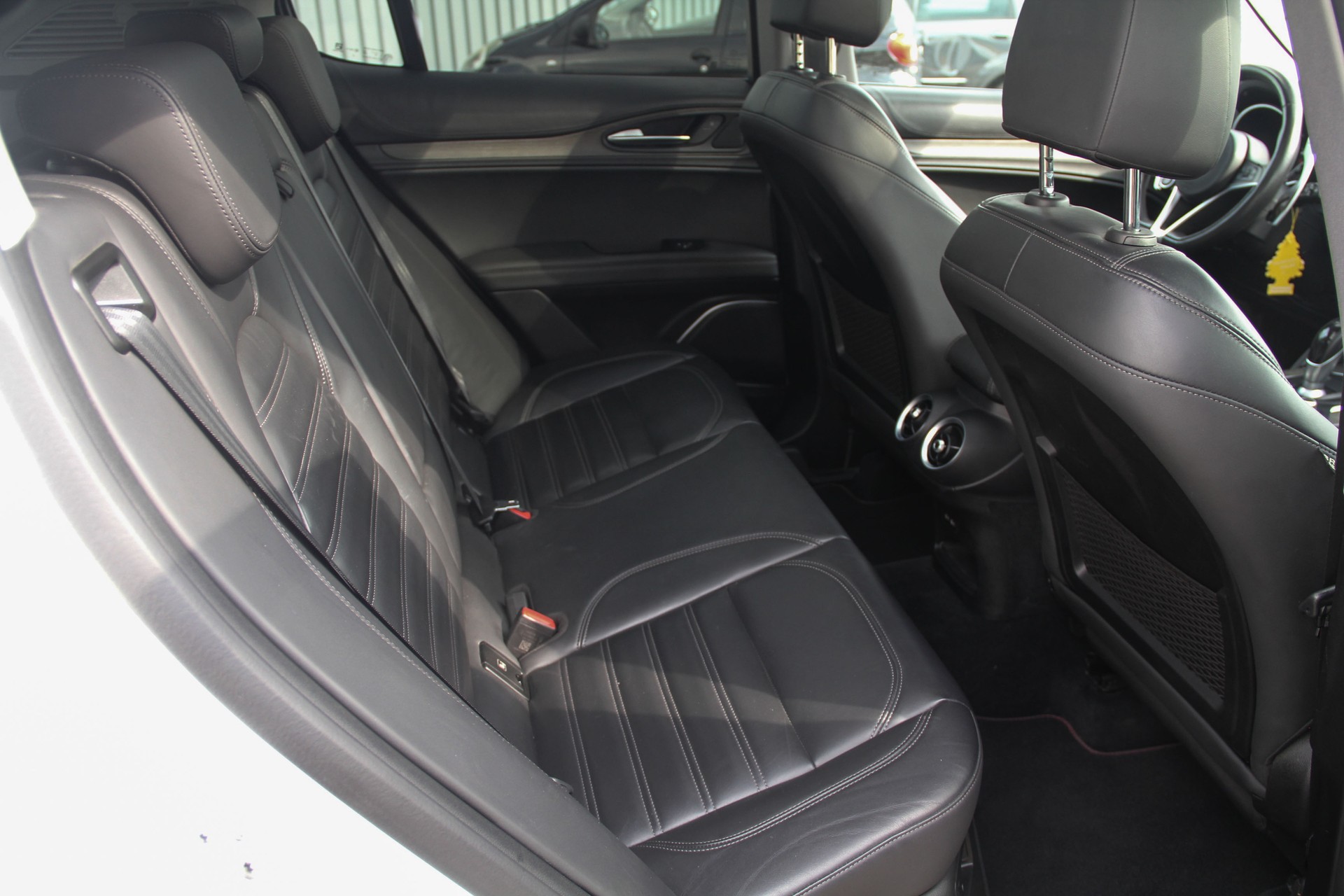 ALFA ROMEO Stelvio 2.0 Executive Q4 Automatic ⭐⭐⭐⭐⭐-image-11