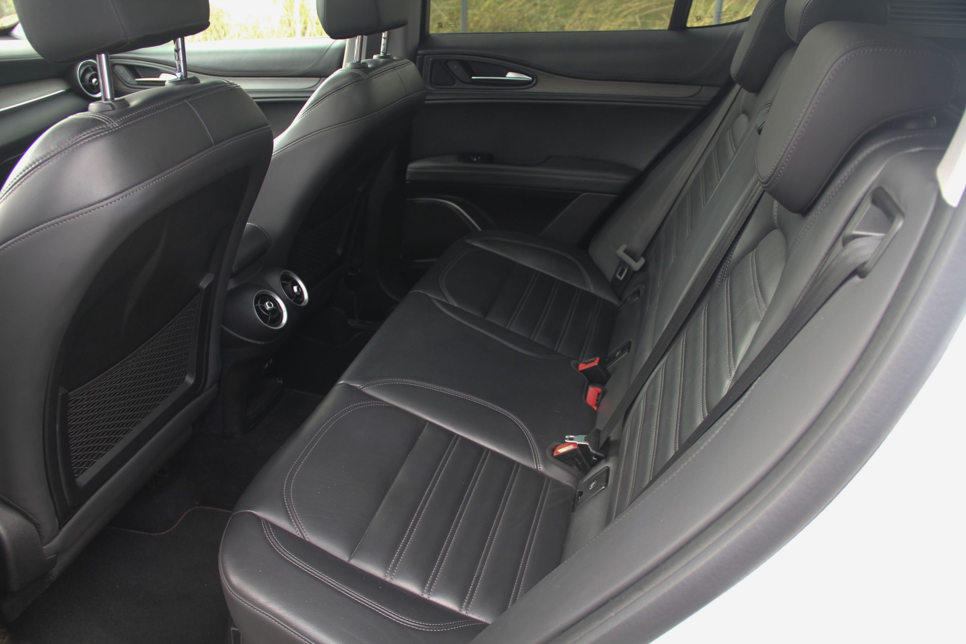 ALFA ROMEO Stelvio 2.0 Executive Q4 Automatic ⭐⭐⭐⭐⭐-image-7