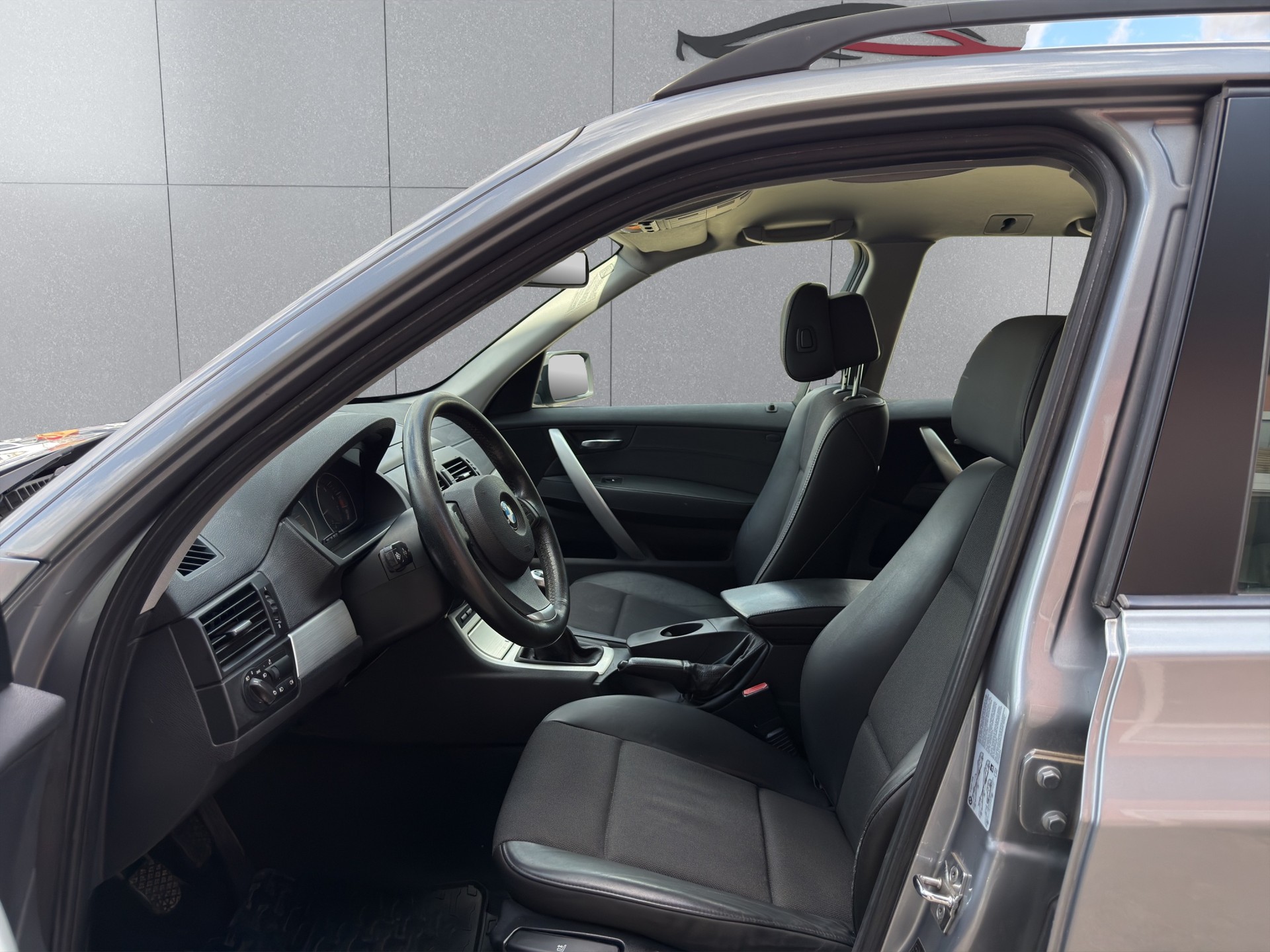 BMW X3 xDrive 20i (2.0i)-image-15